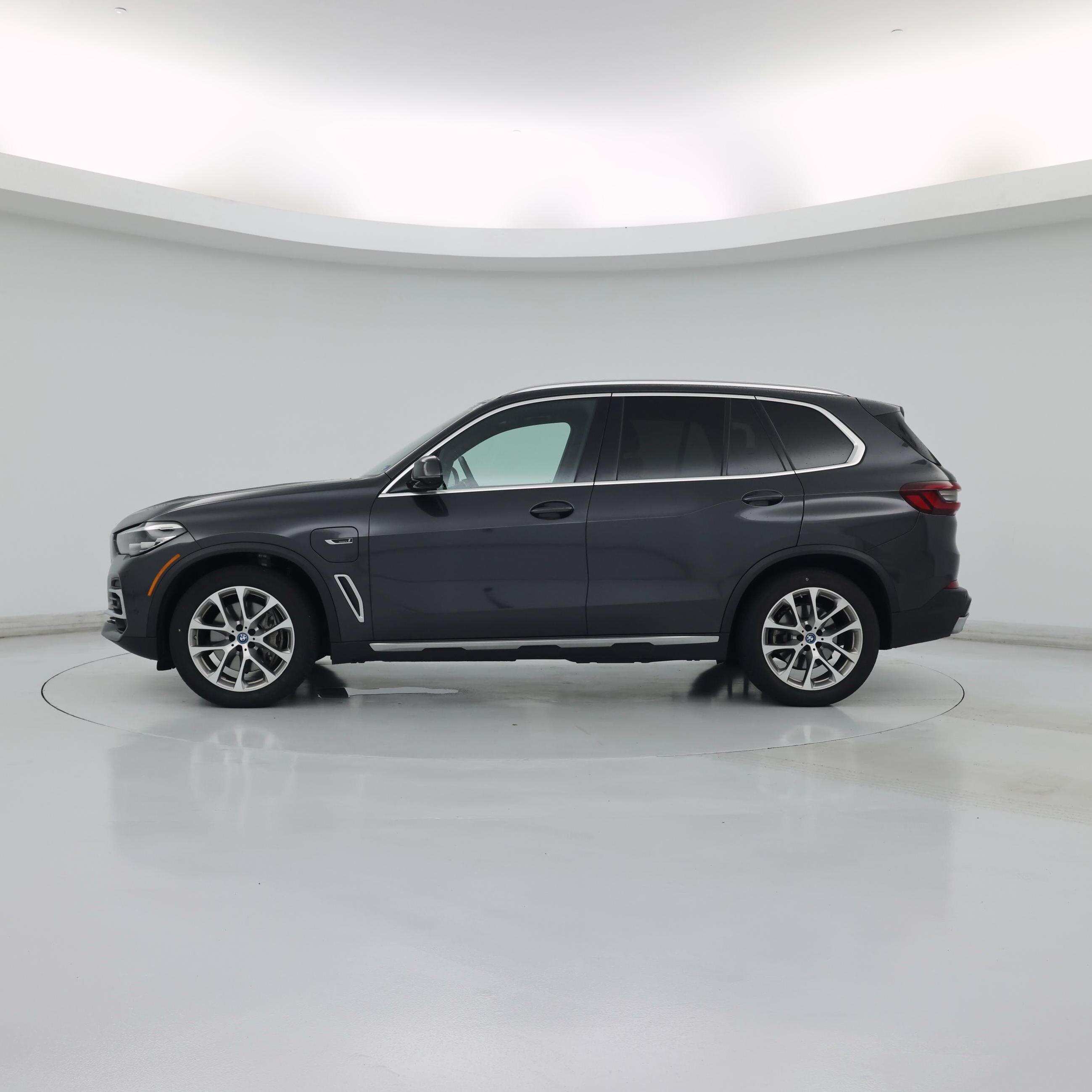 Thumbnail: 2022 BMW X5 - 3