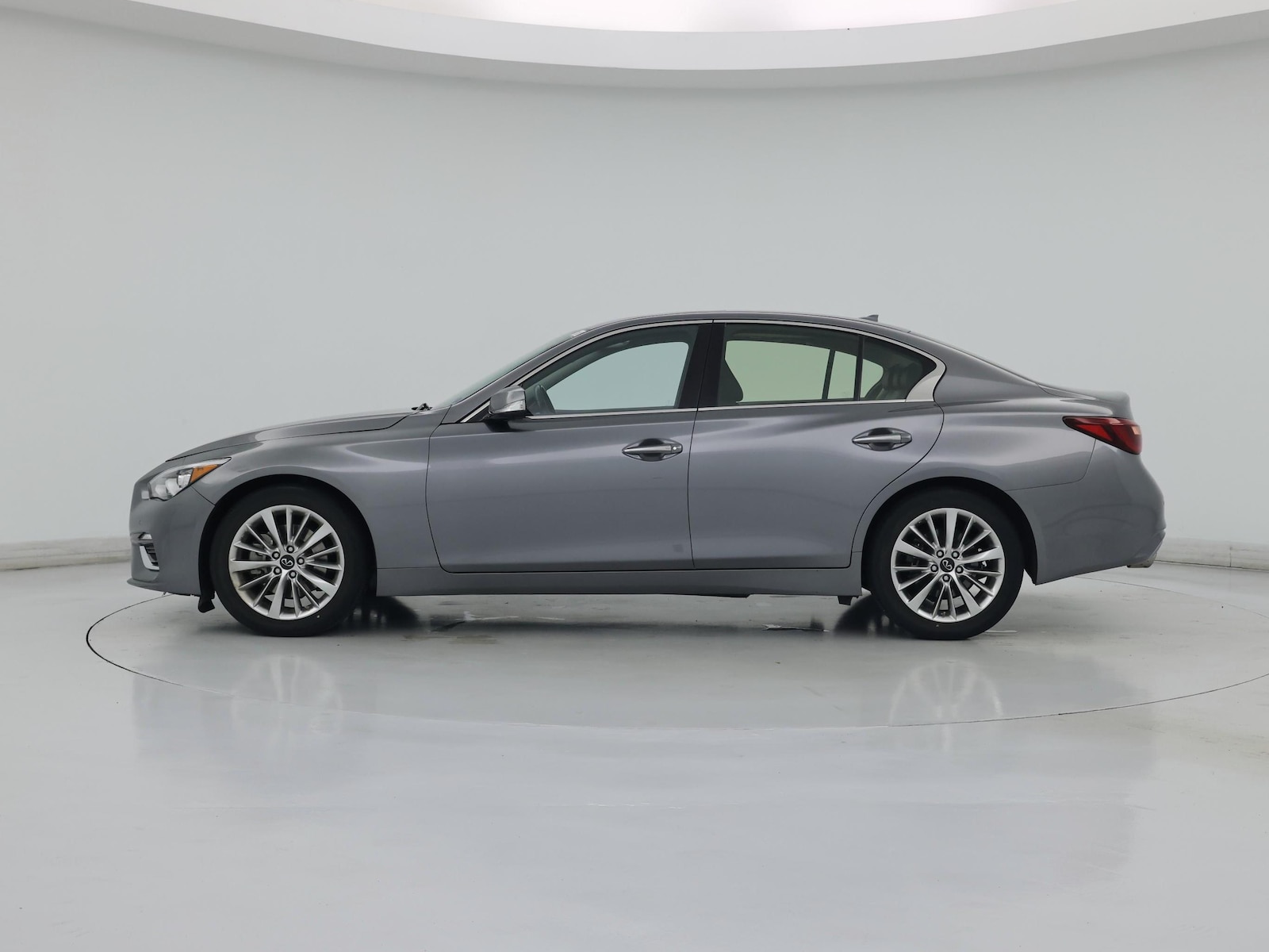2021 INFINITI Q50 LUXE - Photo 4