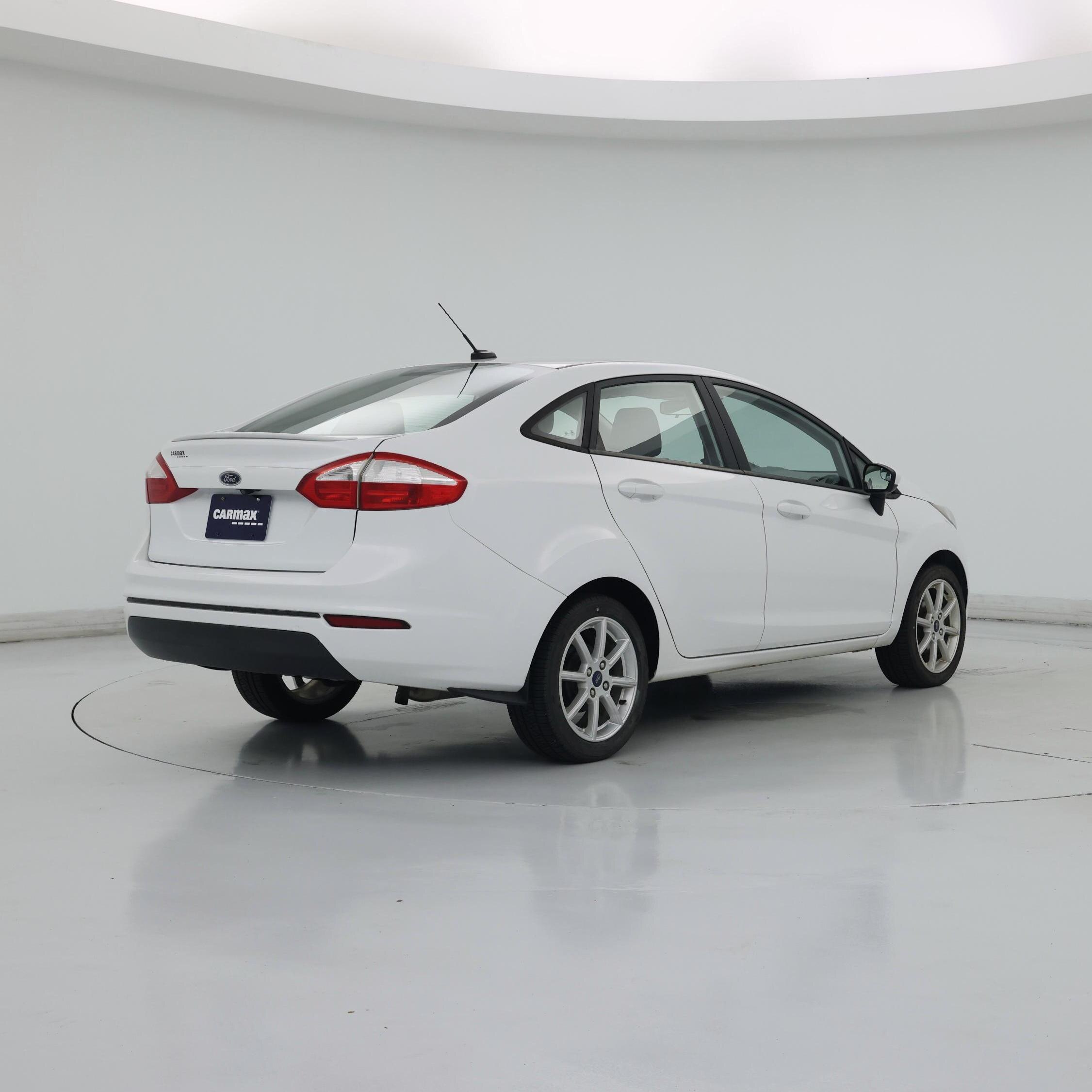 Thumbnail: 2019 Ford Fiesta - 8