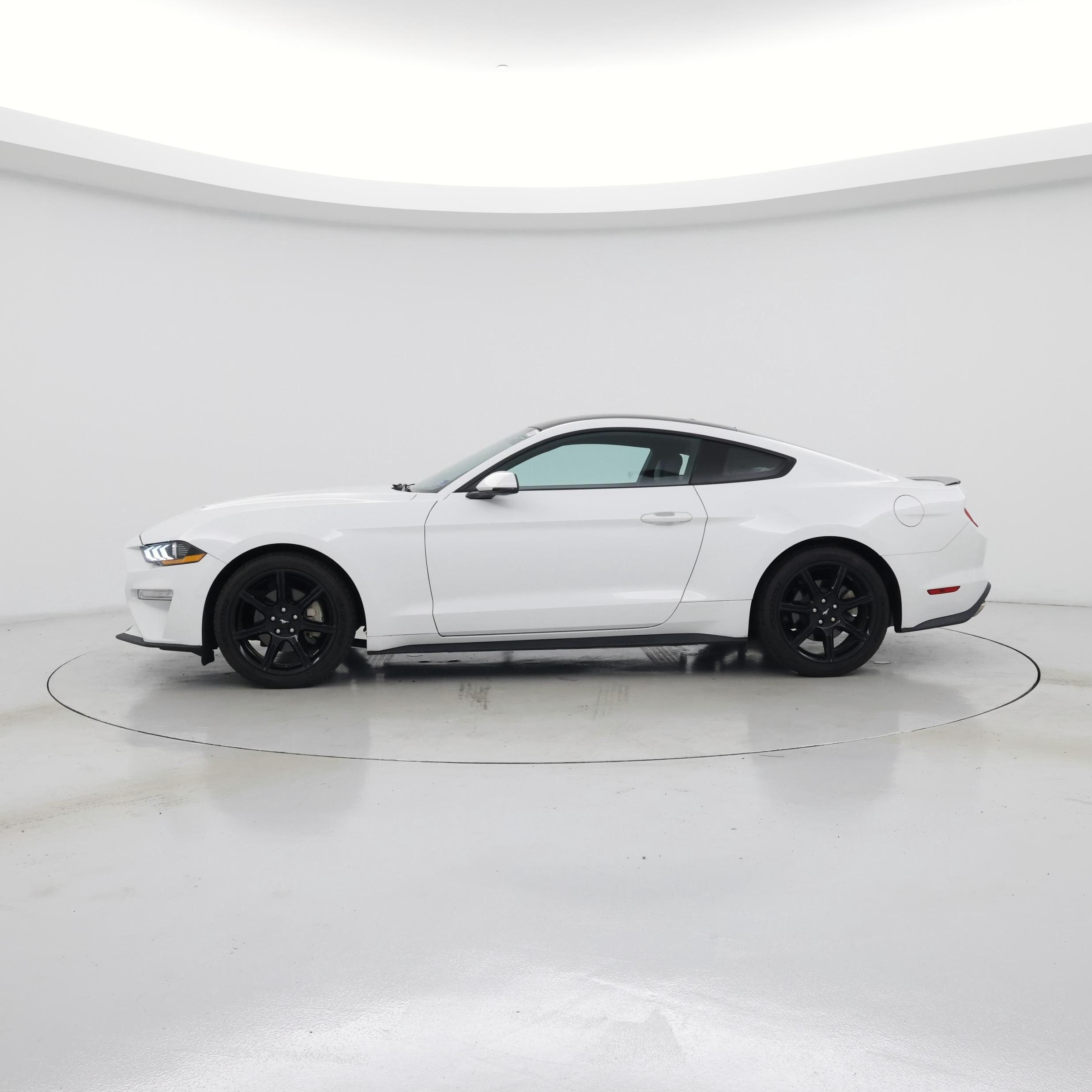 Thumbnail: 2018 Ford Mustang - 3