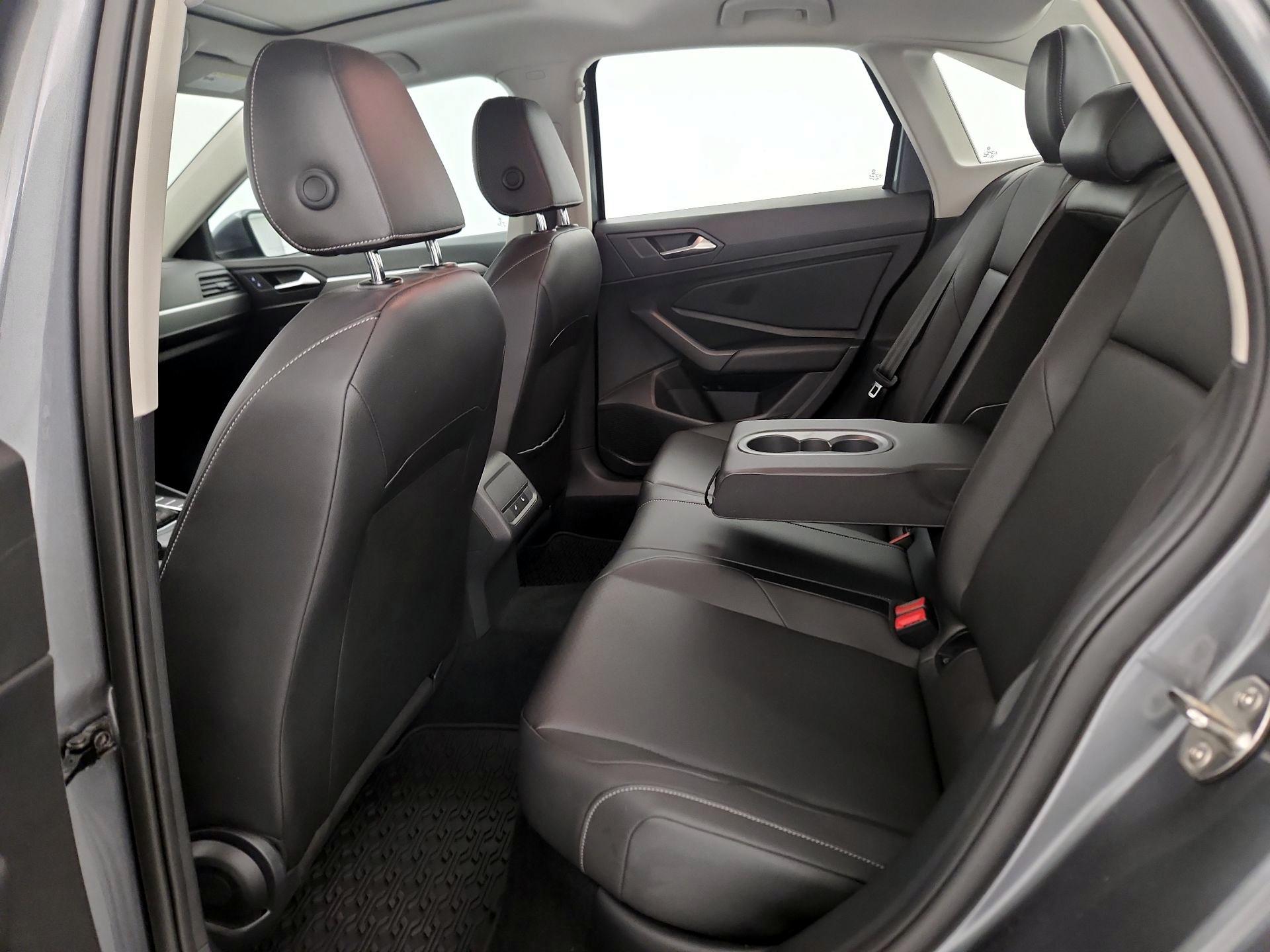 Thumbnail: 2019 Volkswagen Jetta - 19