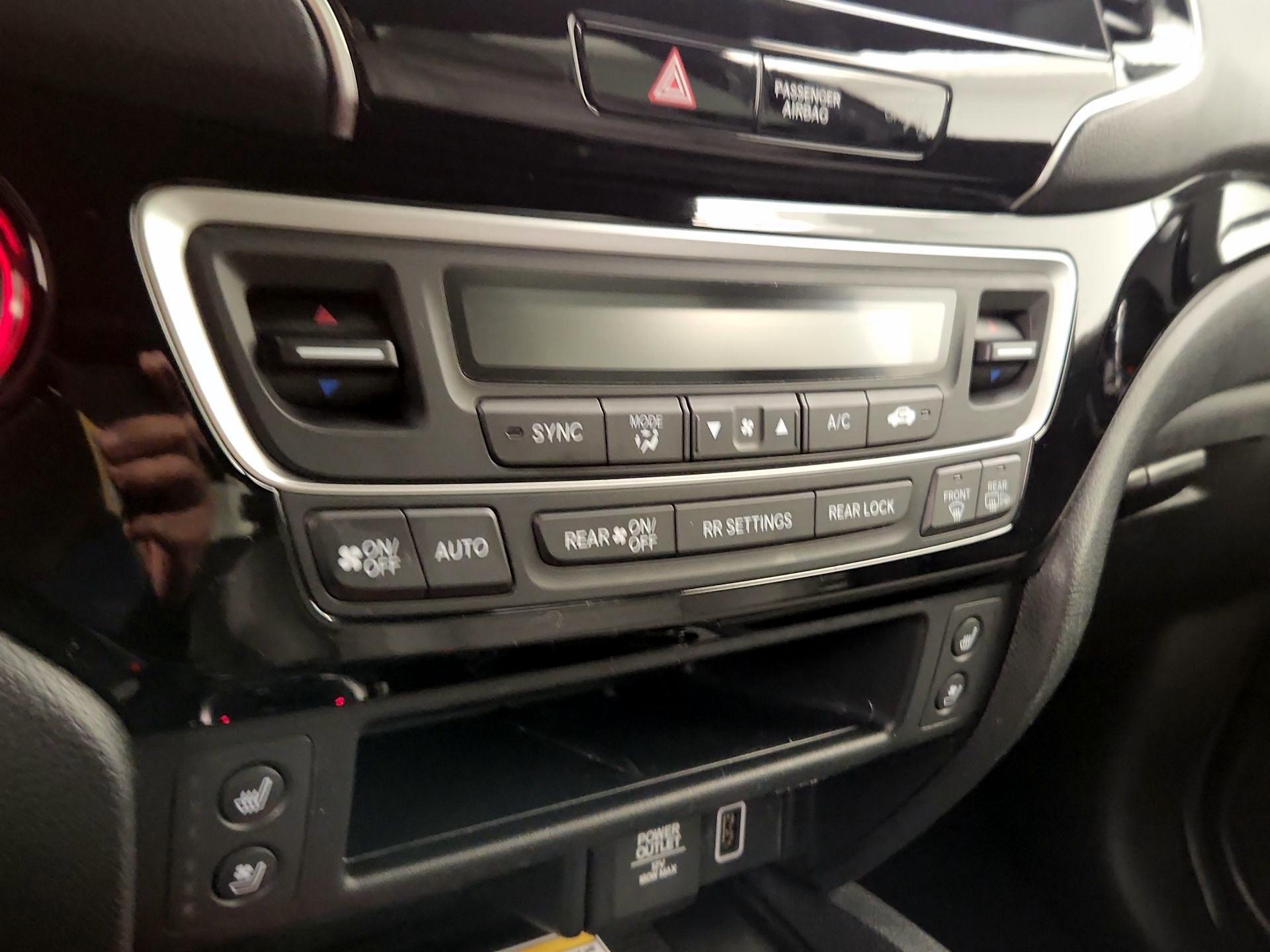 Thumbnail: 2020 Honda Passport - 16