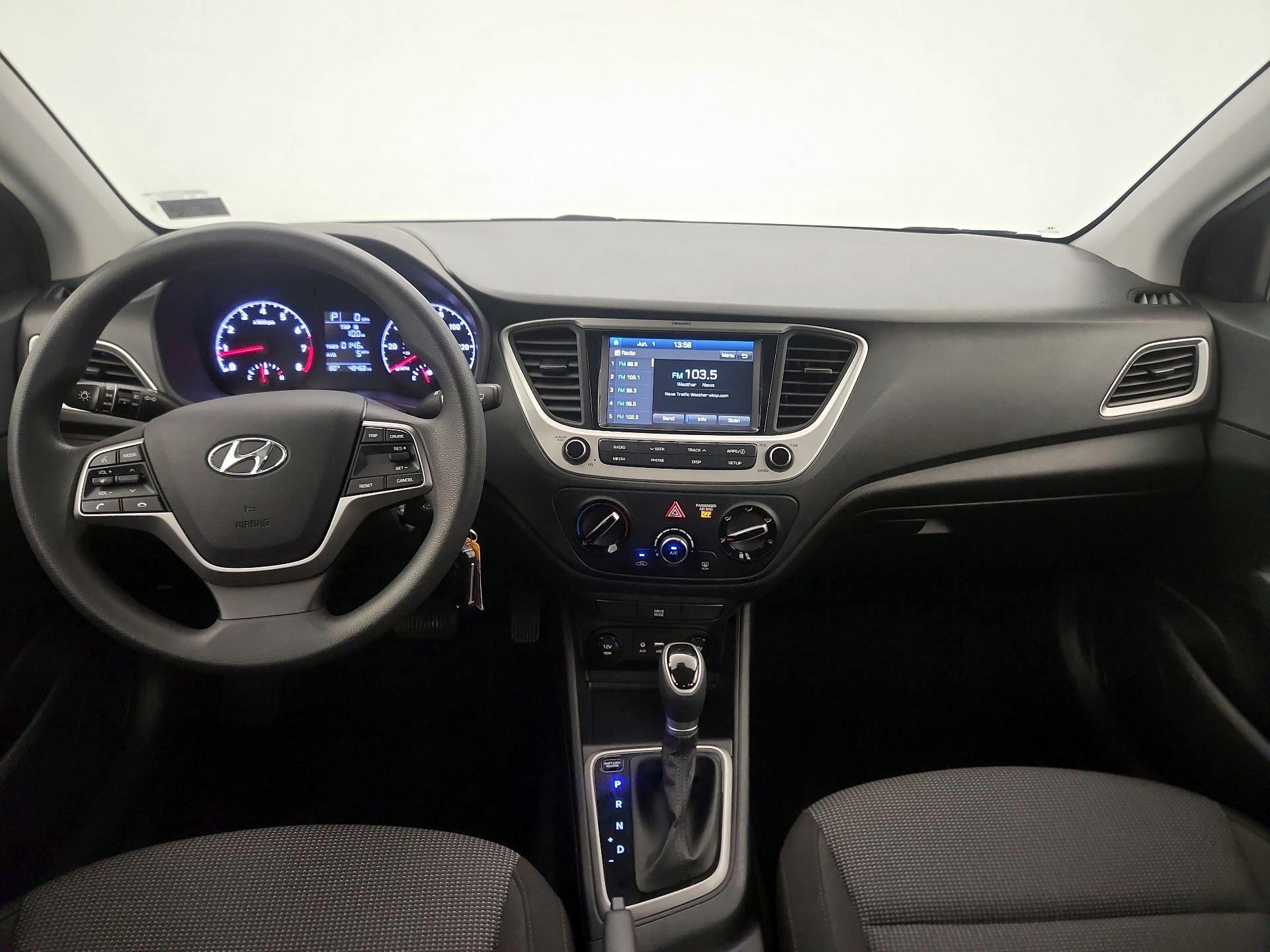 Thumbnail: 2022 Hyundai Accent - 9