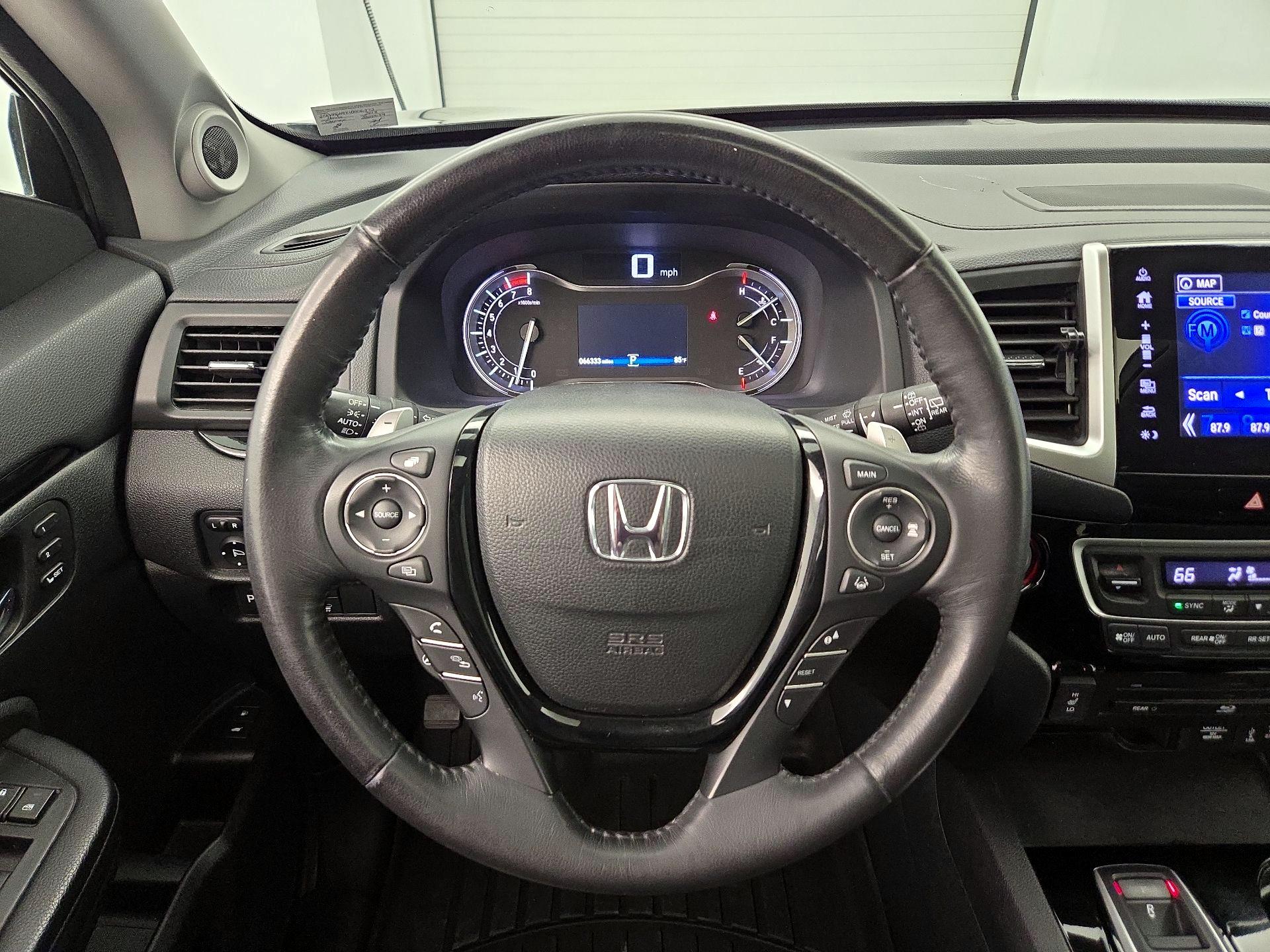 Thumbnail: 2018 Honda Pilot - 10