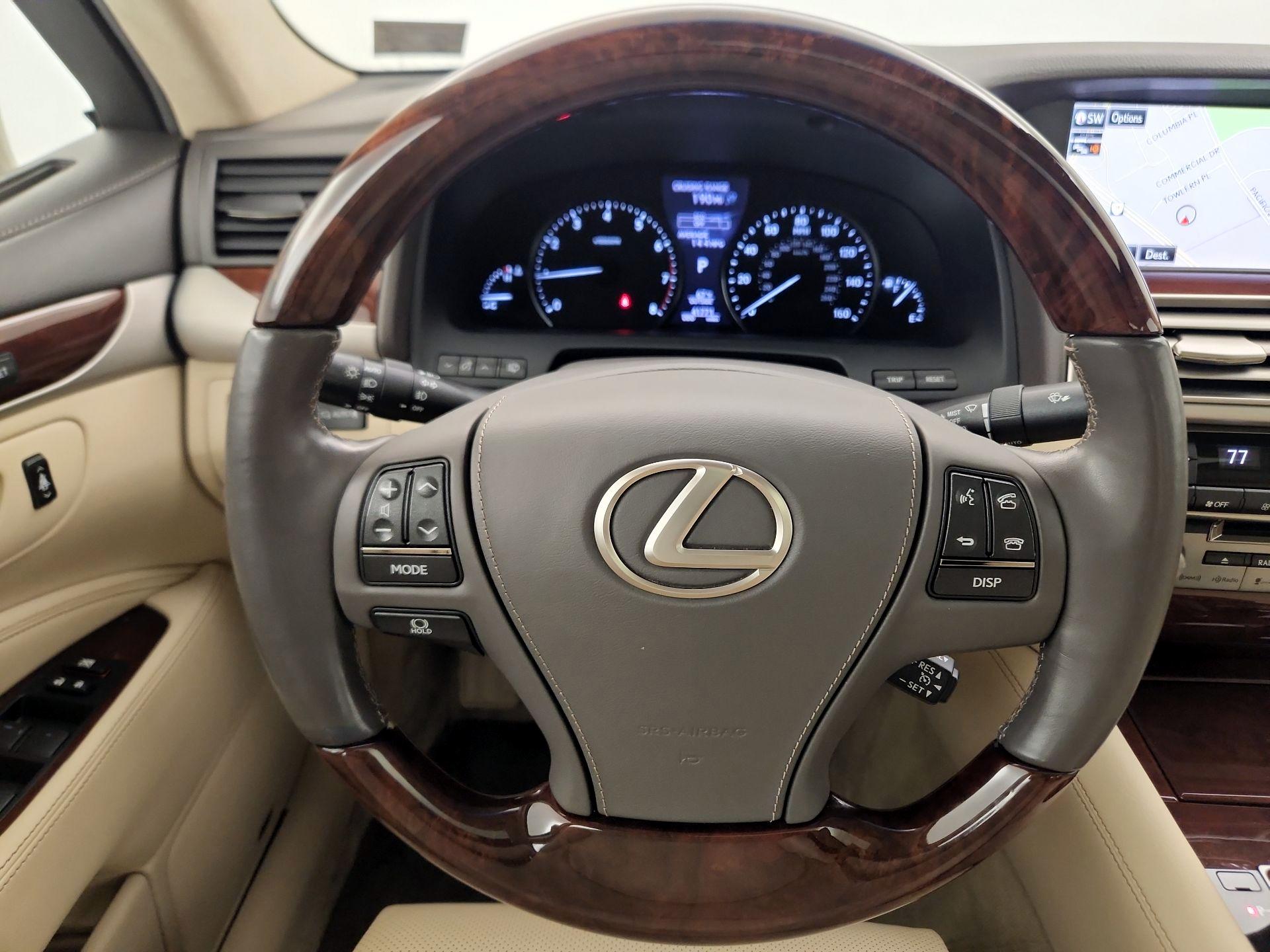 Thumbnail: 2015 Lexus LS - 10
