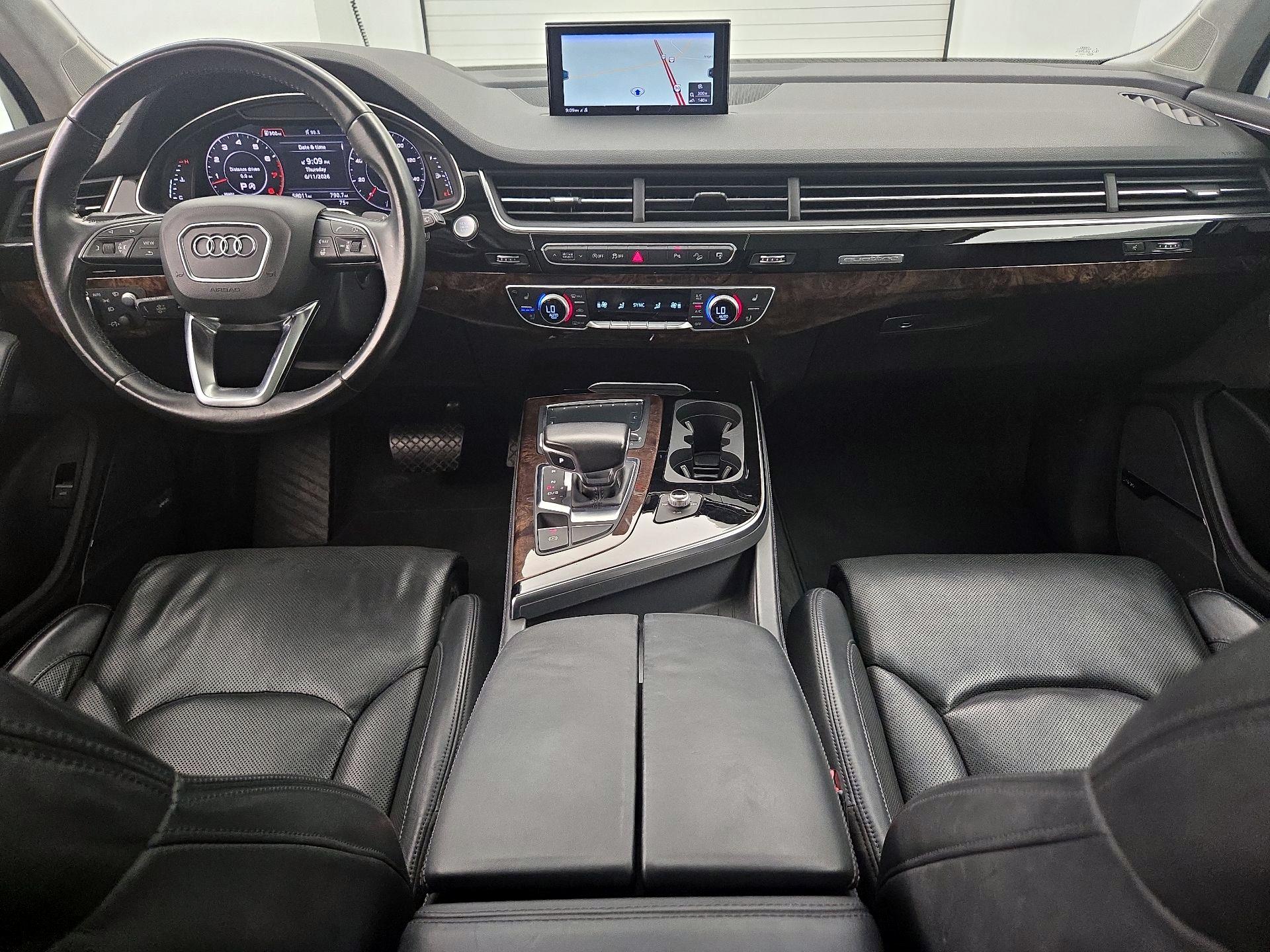 Thumbnail: 2017 Audi Q7 - 9