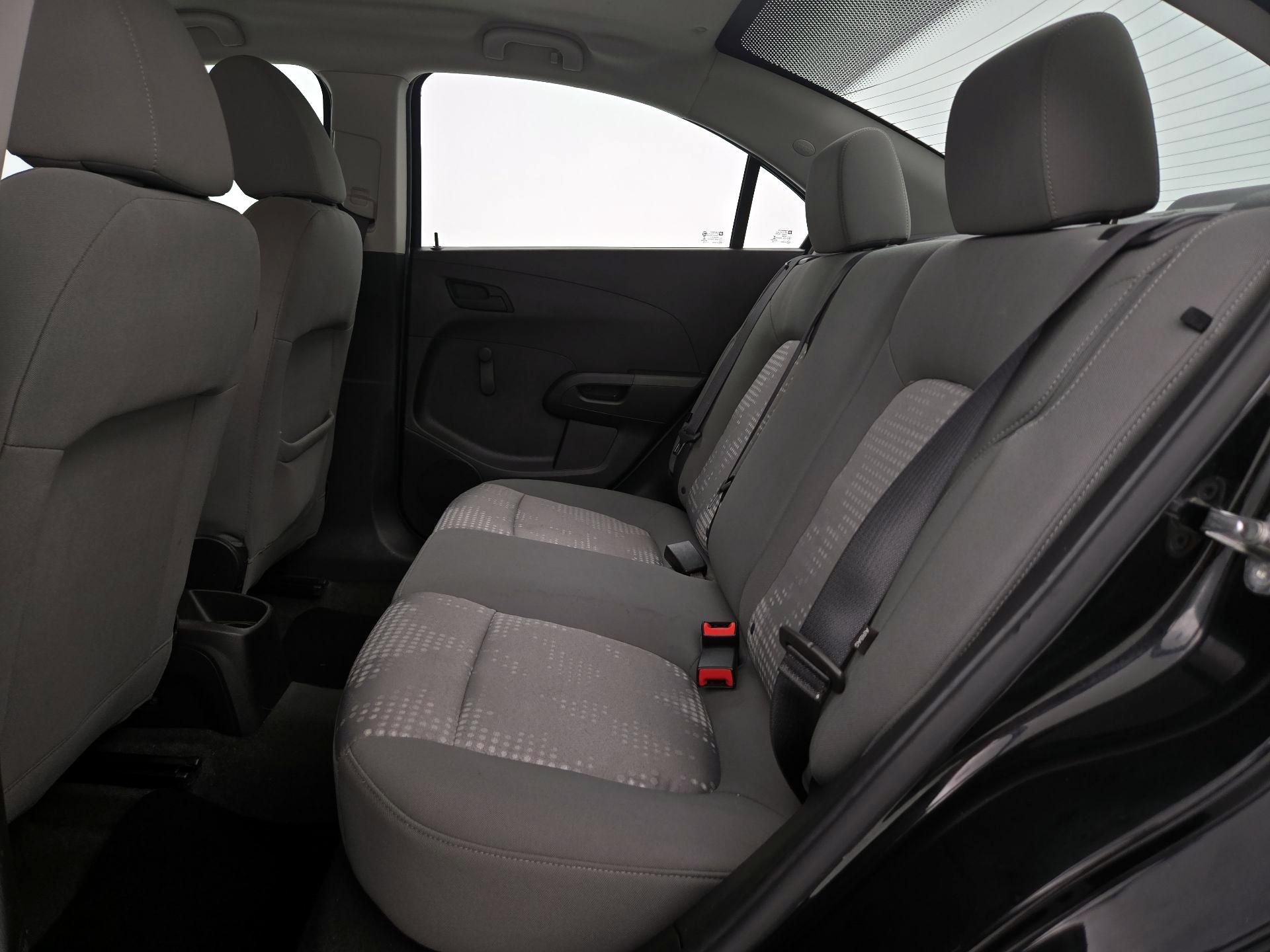 Thumbnail: 2018 Chevrolet Sonic - 19