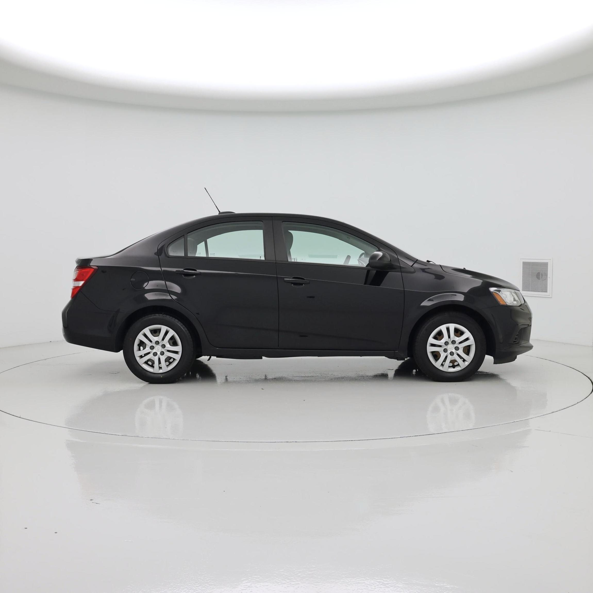 Thumbnail: 2018 Chevrolet Sonic - 7