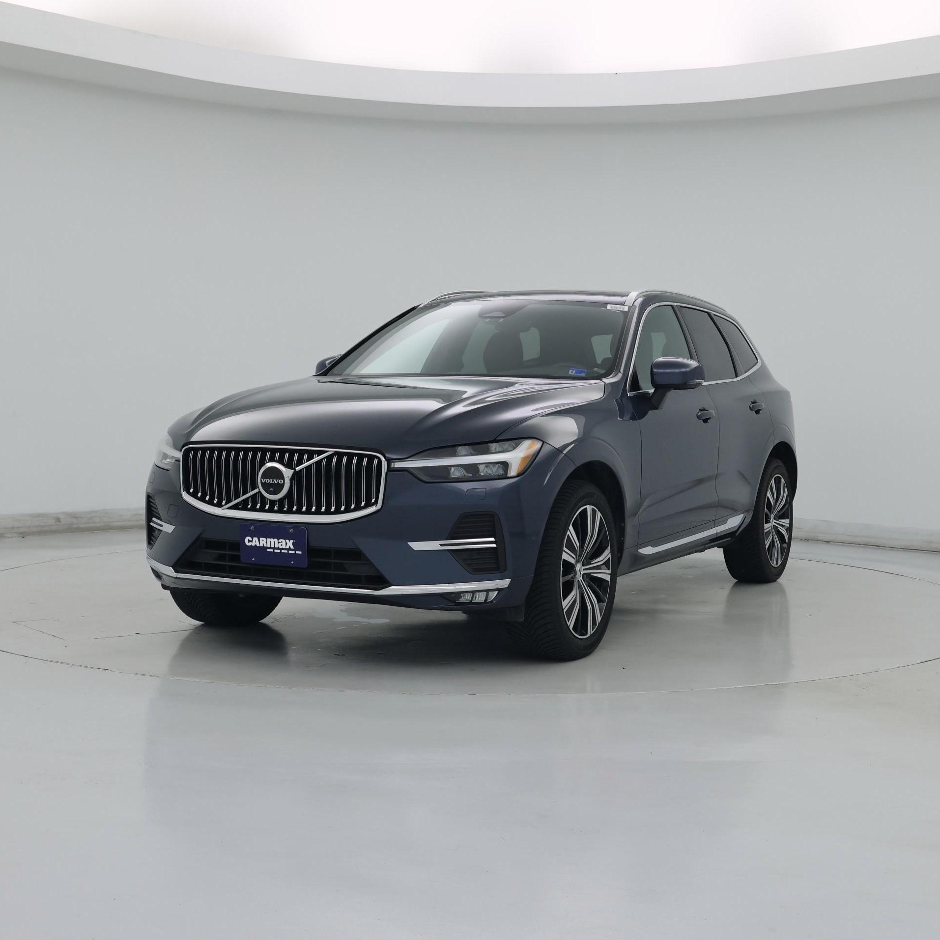 Thumbnail: 2022 Volvo XC60 - 4