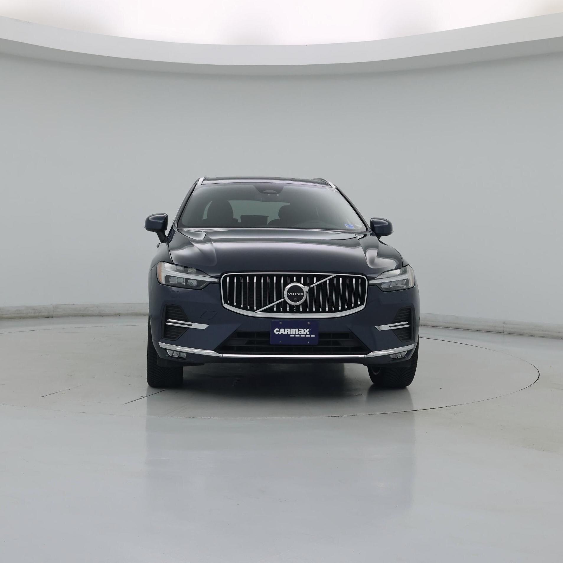 Thumbnail: 2022 Volvo XC60 - 5
