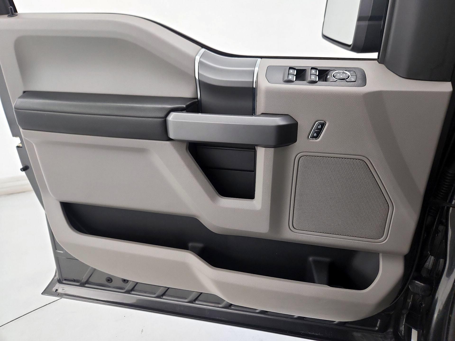 Thumbnail: 2018 Ford F-150 - 12
