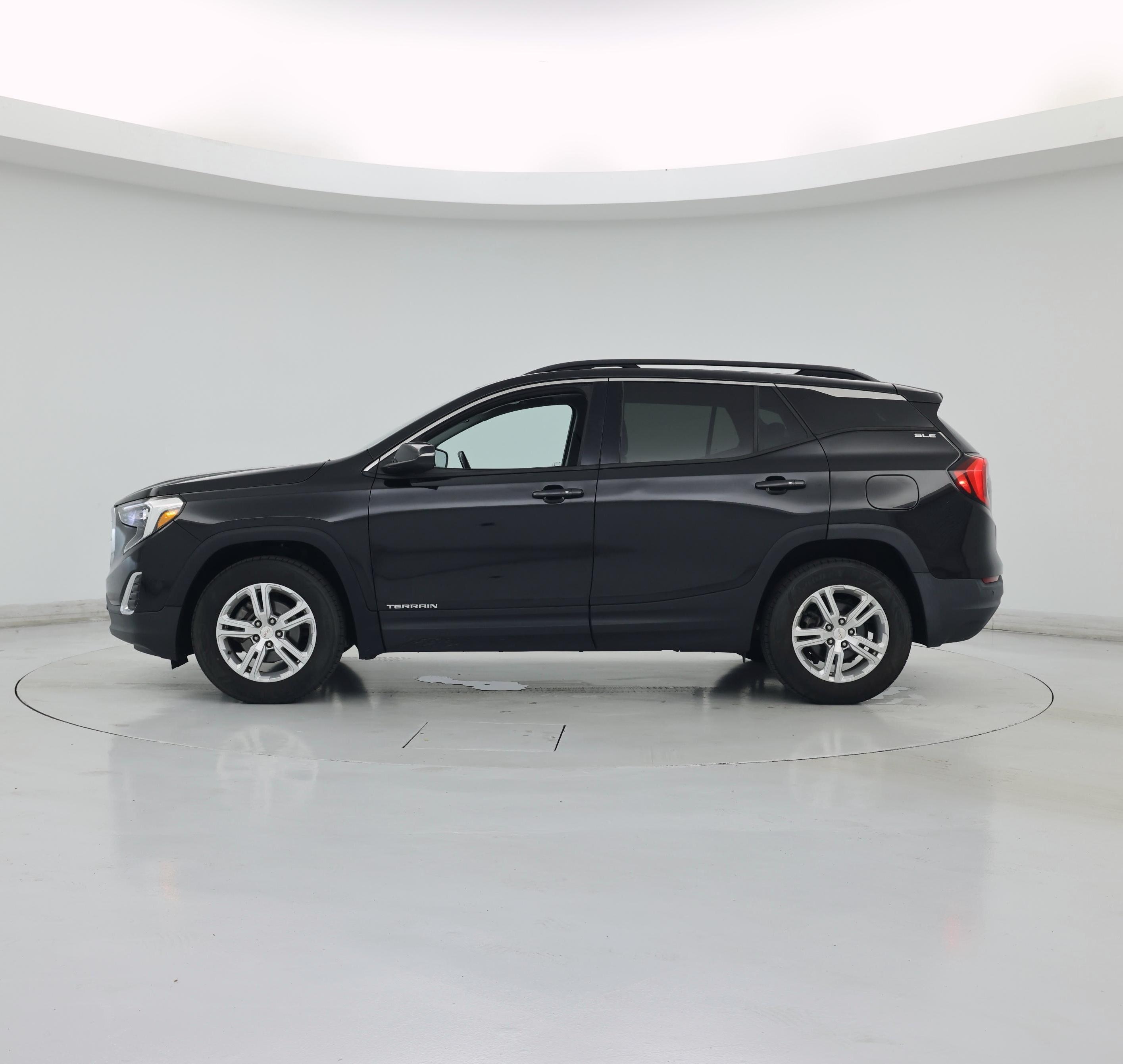 Thumbnail: 2019 GMC Terrain - 3
