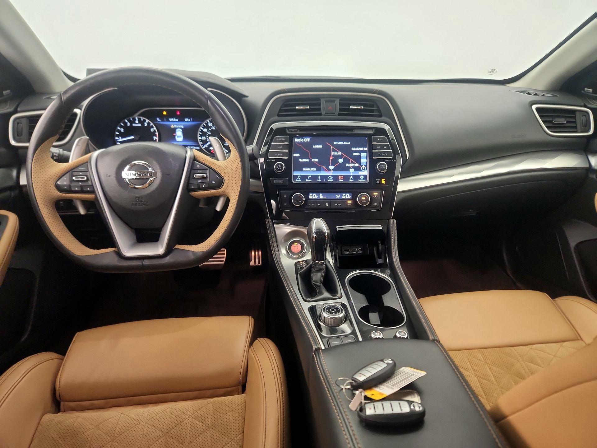 Thumbnail: 2017 Nissan Maxima - 9