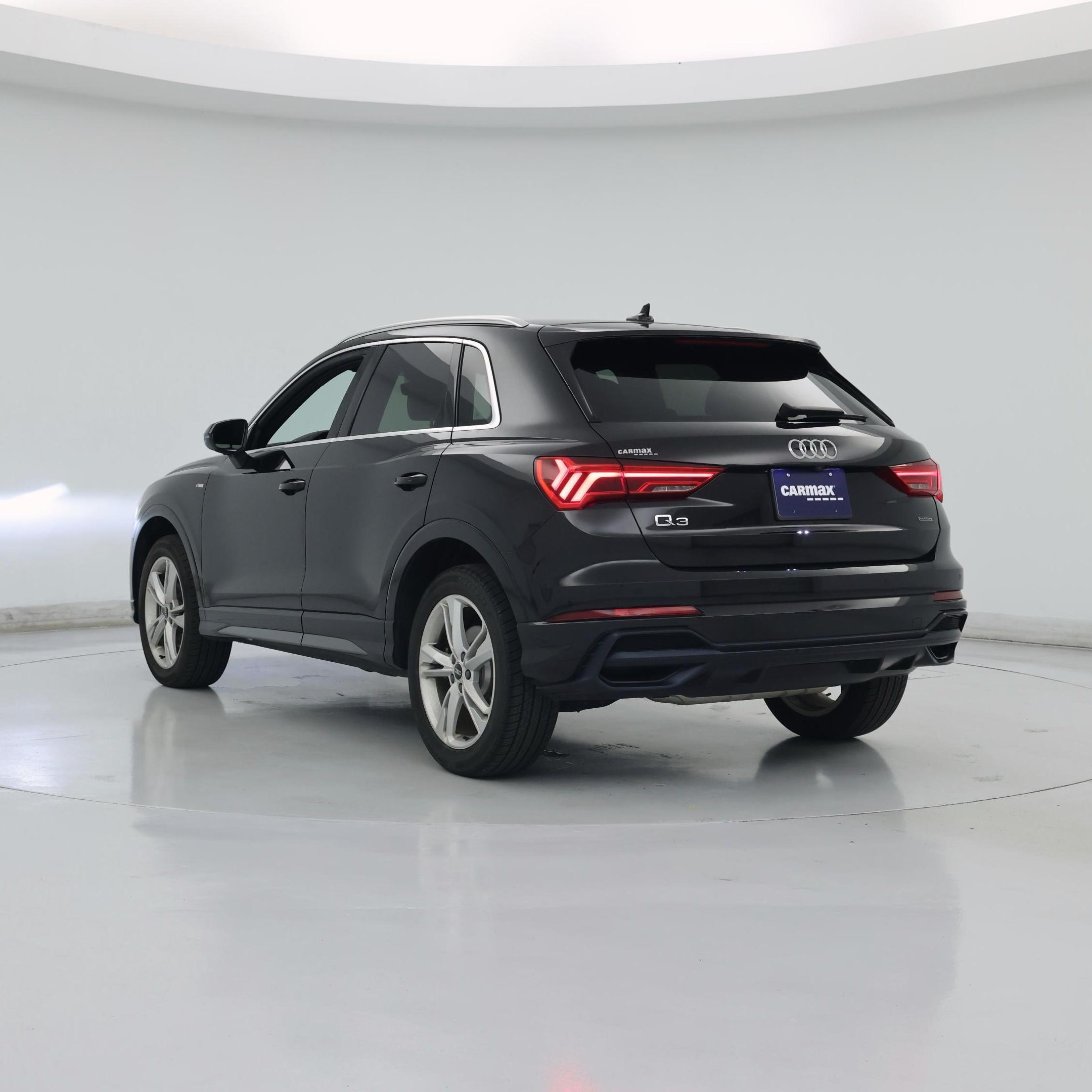 Thumbnail: 2021 Audi Q3 - 2