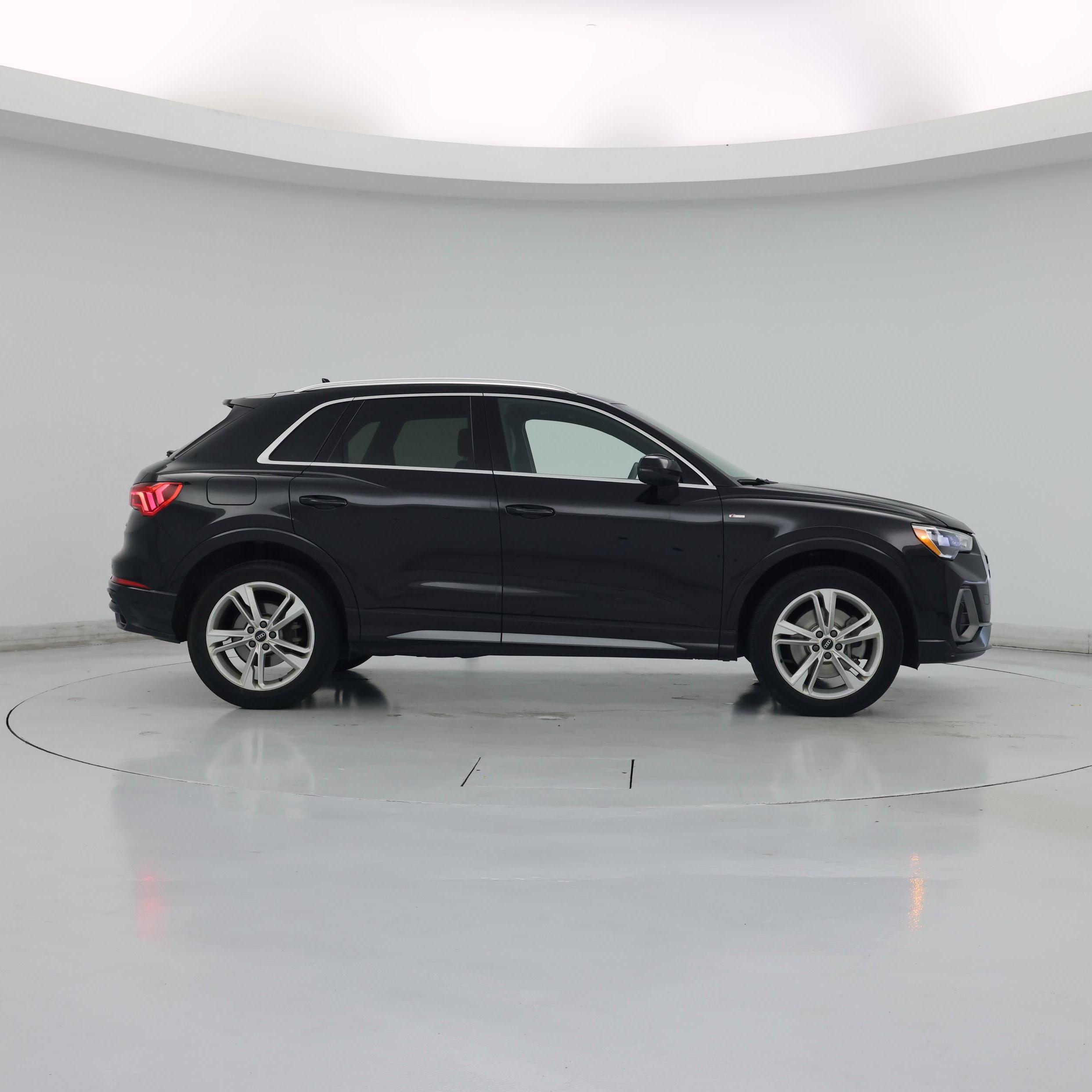 Thumbnail: 2021 Audi Q3 - 7