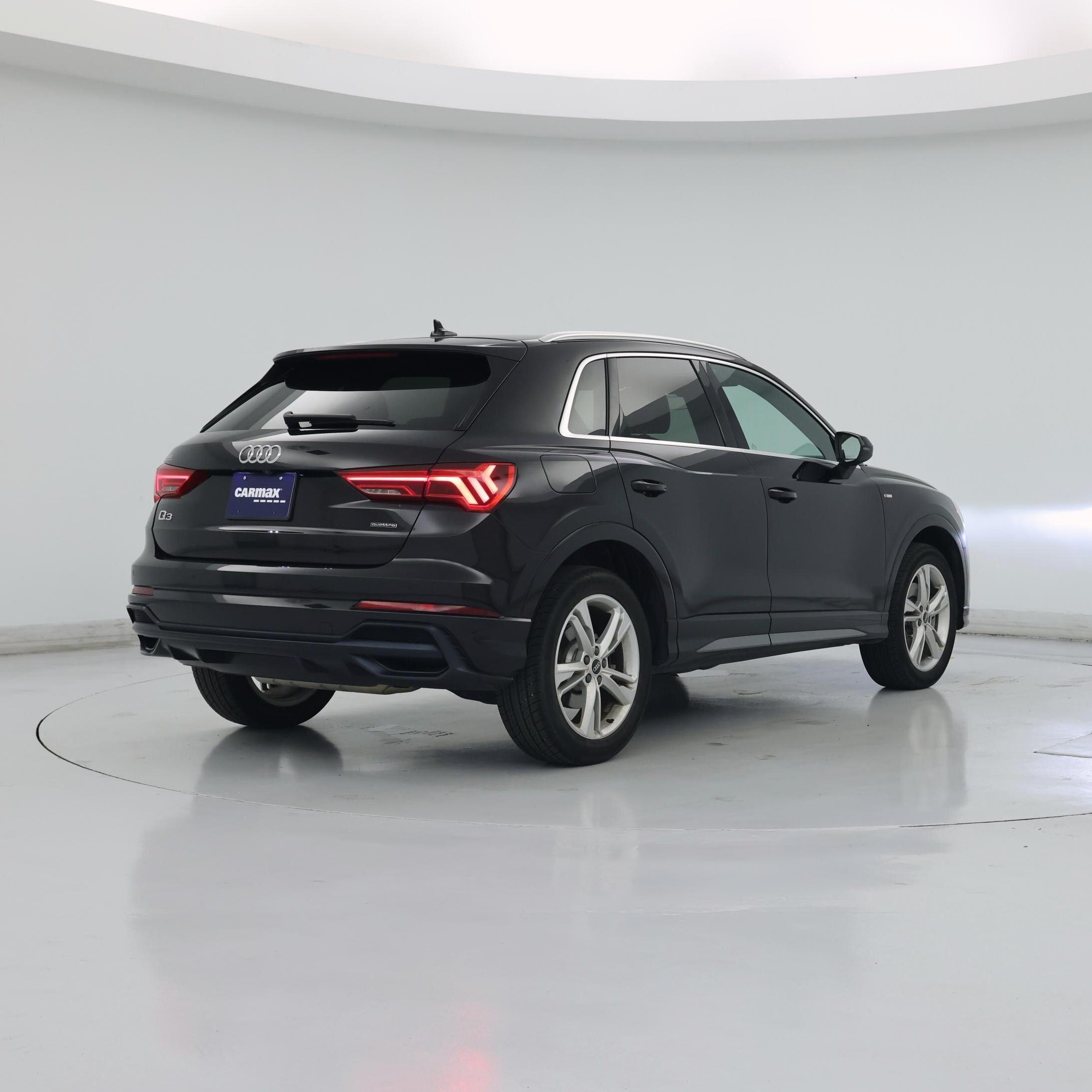 Thumbnail: 2021 Audi Q3 - 8