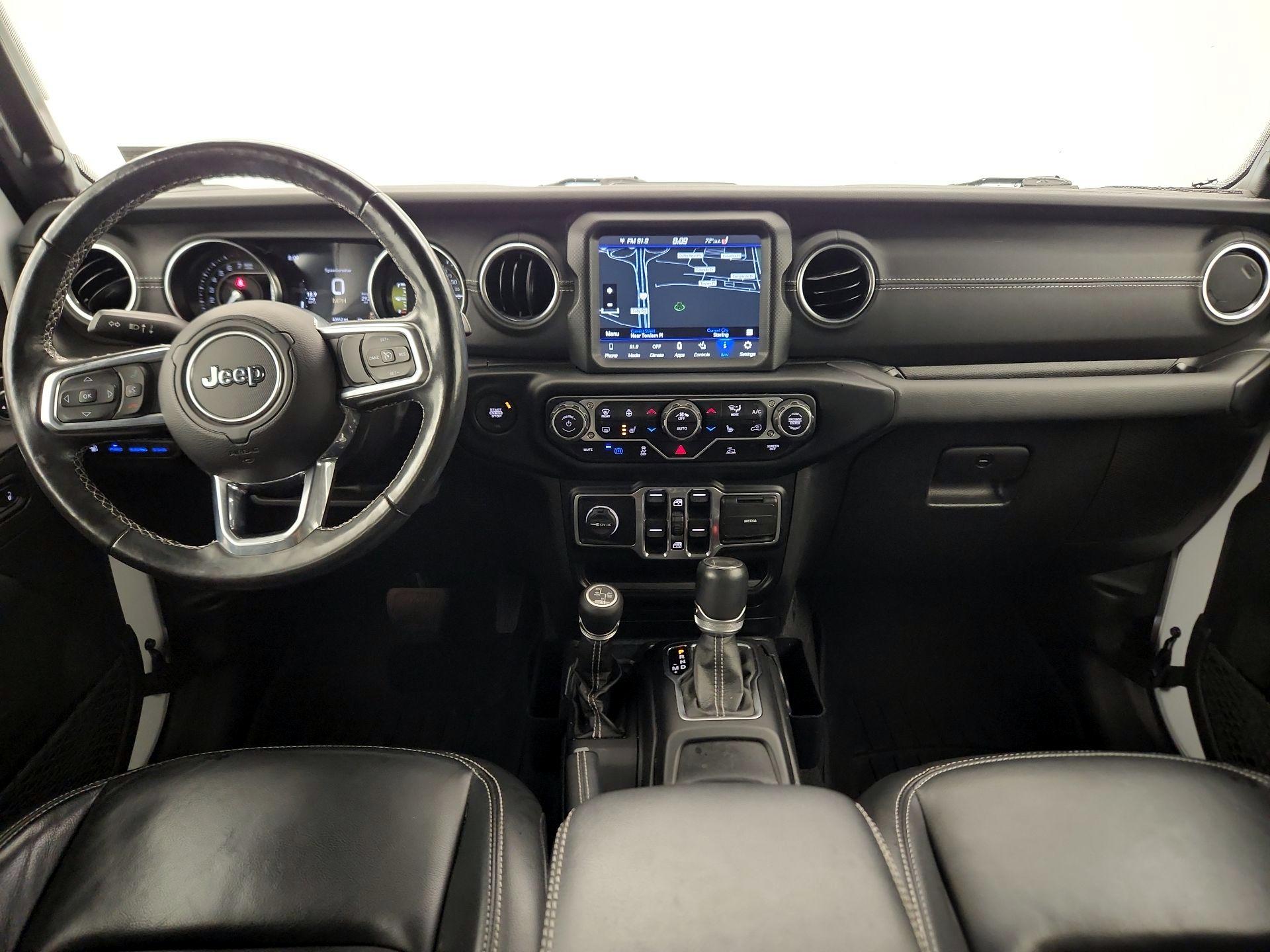 Thumbnail: 2022 Jeep Wrangler - 9