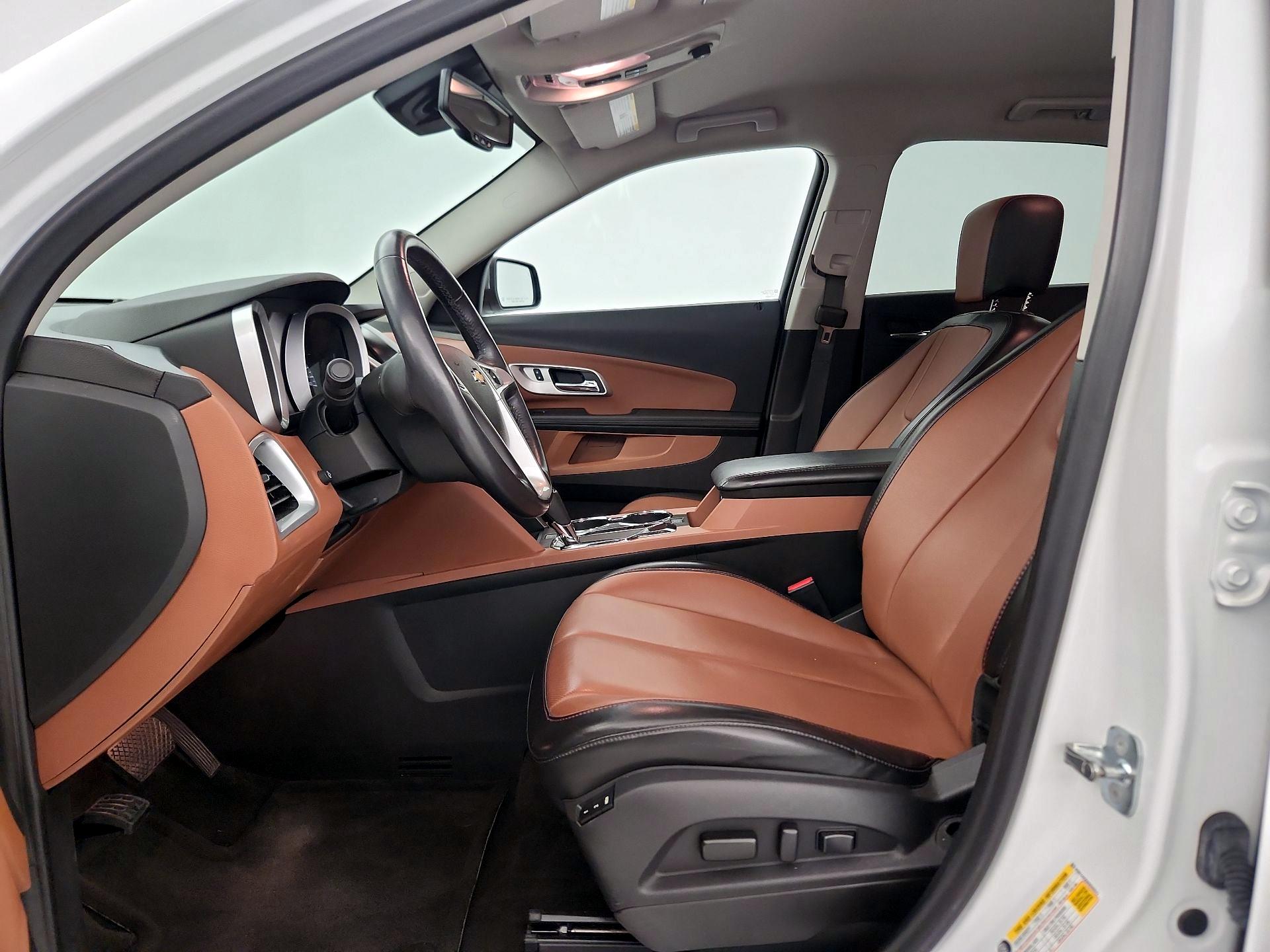 Thumbnail: 2017 Chevrolet Equinox - 11