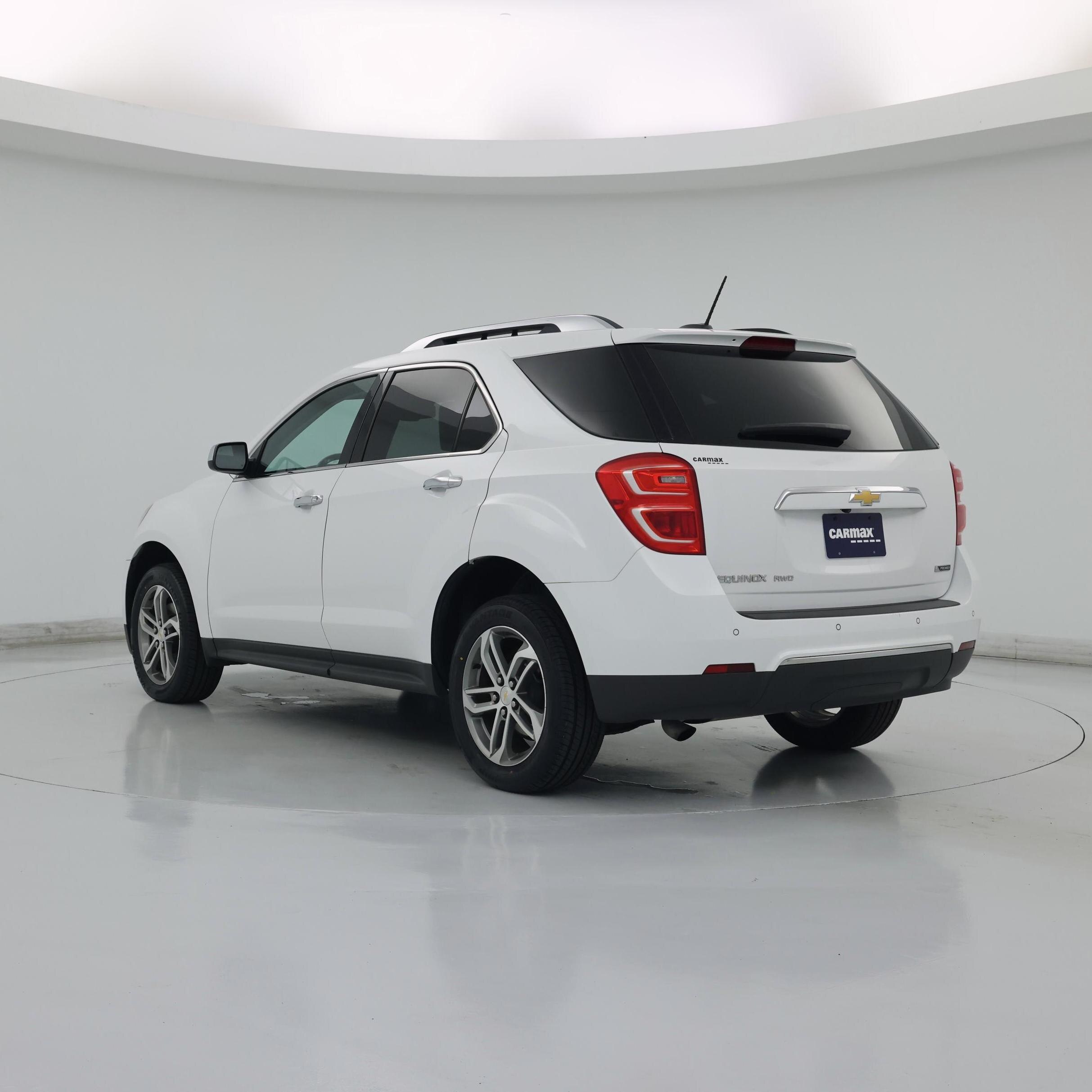 Thumbnail: 2017 Chevrolet Equinox - 2