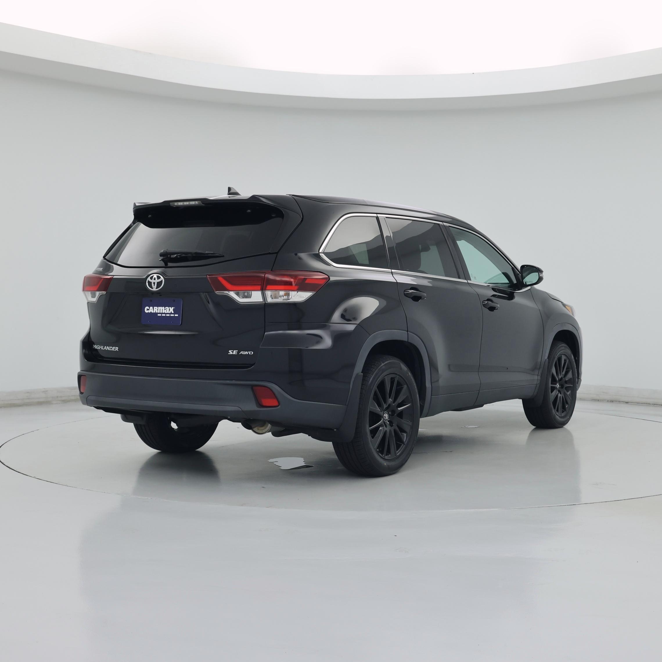 Thumbnail: 2019 Toyota Highlander - 8