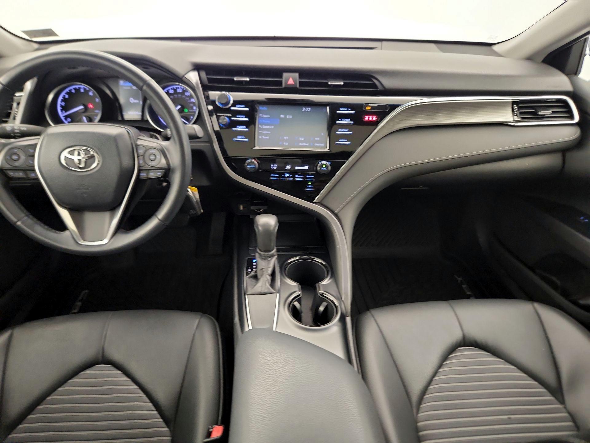 Thumbnail: 2018 Toyota Camry - 9