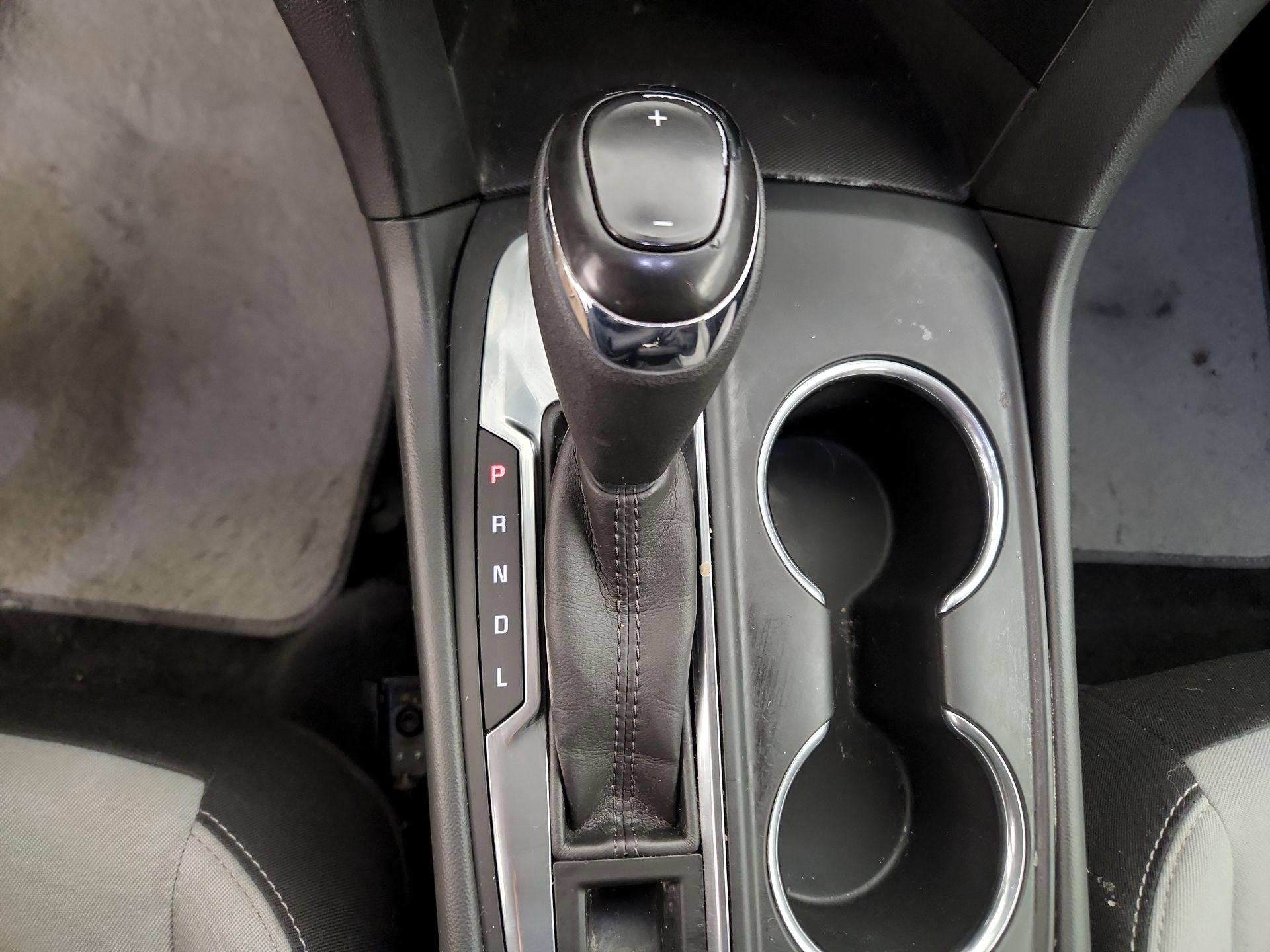 Thumbnail: 2020 Chevrolet Equinox - 17