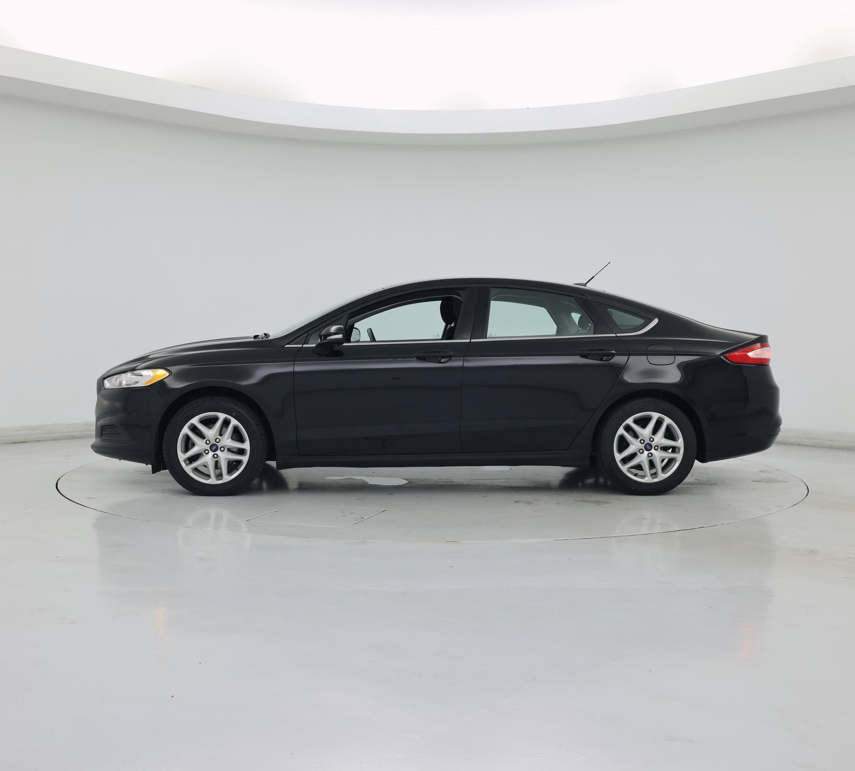 Thumbnail: 2016 Ford Fusion - 3