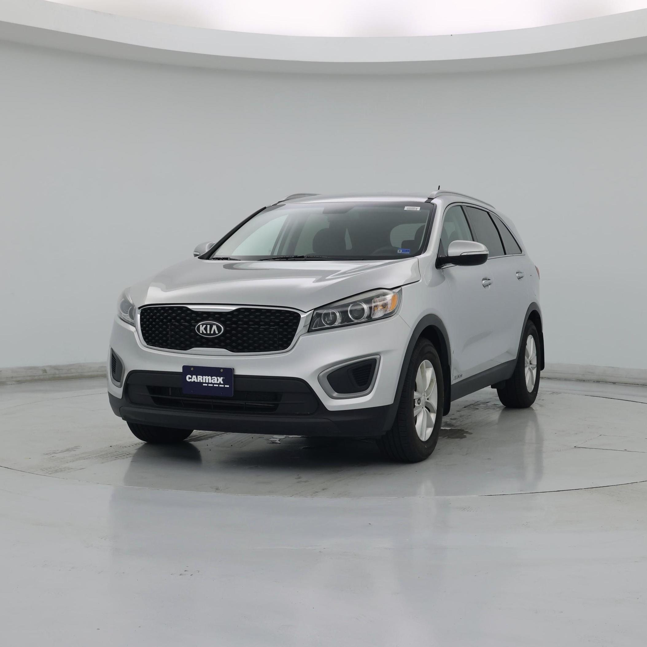 Thumbnail: 2018 Kia Sorento - 4