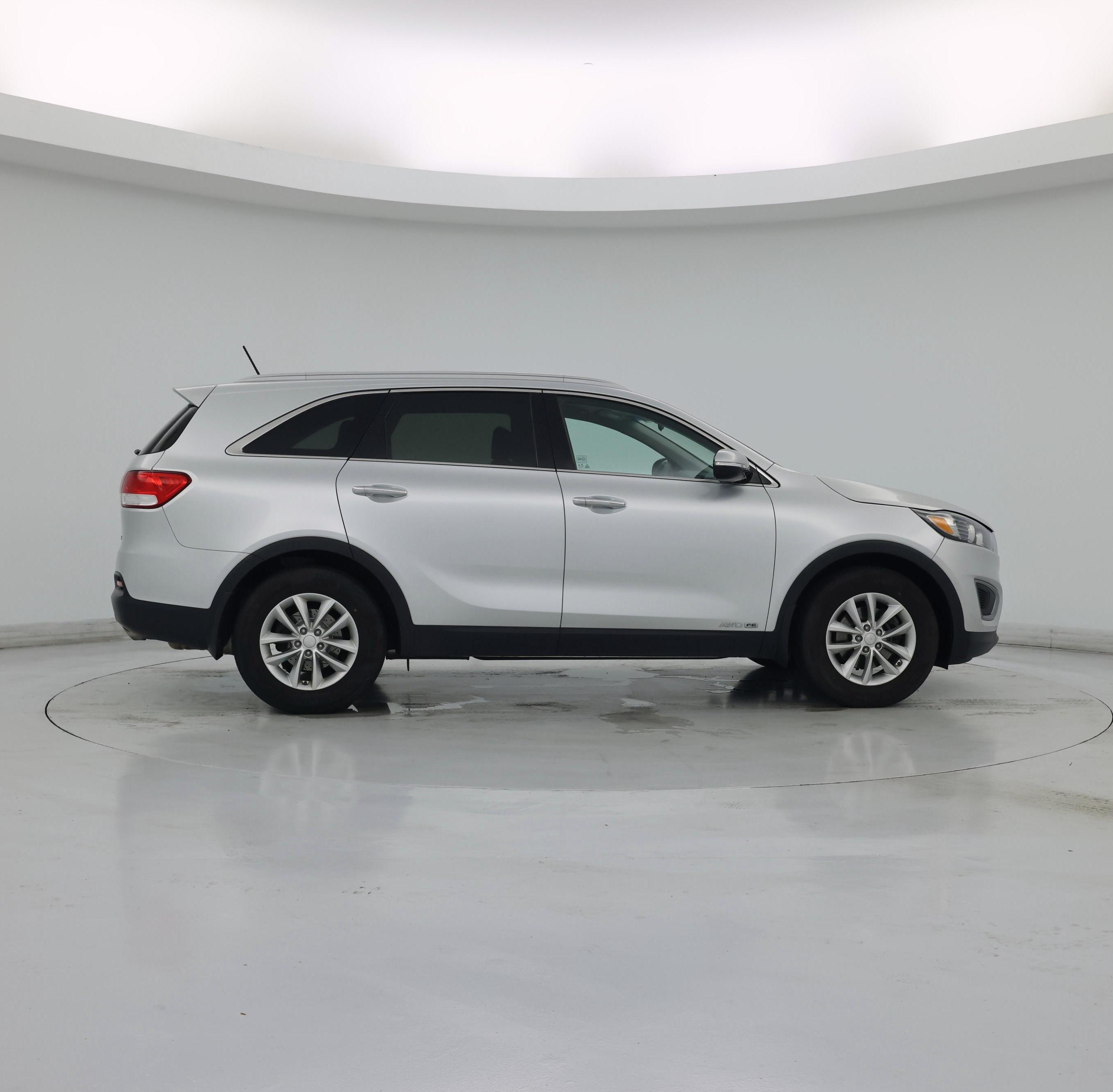 Thumbnail: 2018 Kia Sorento - 7