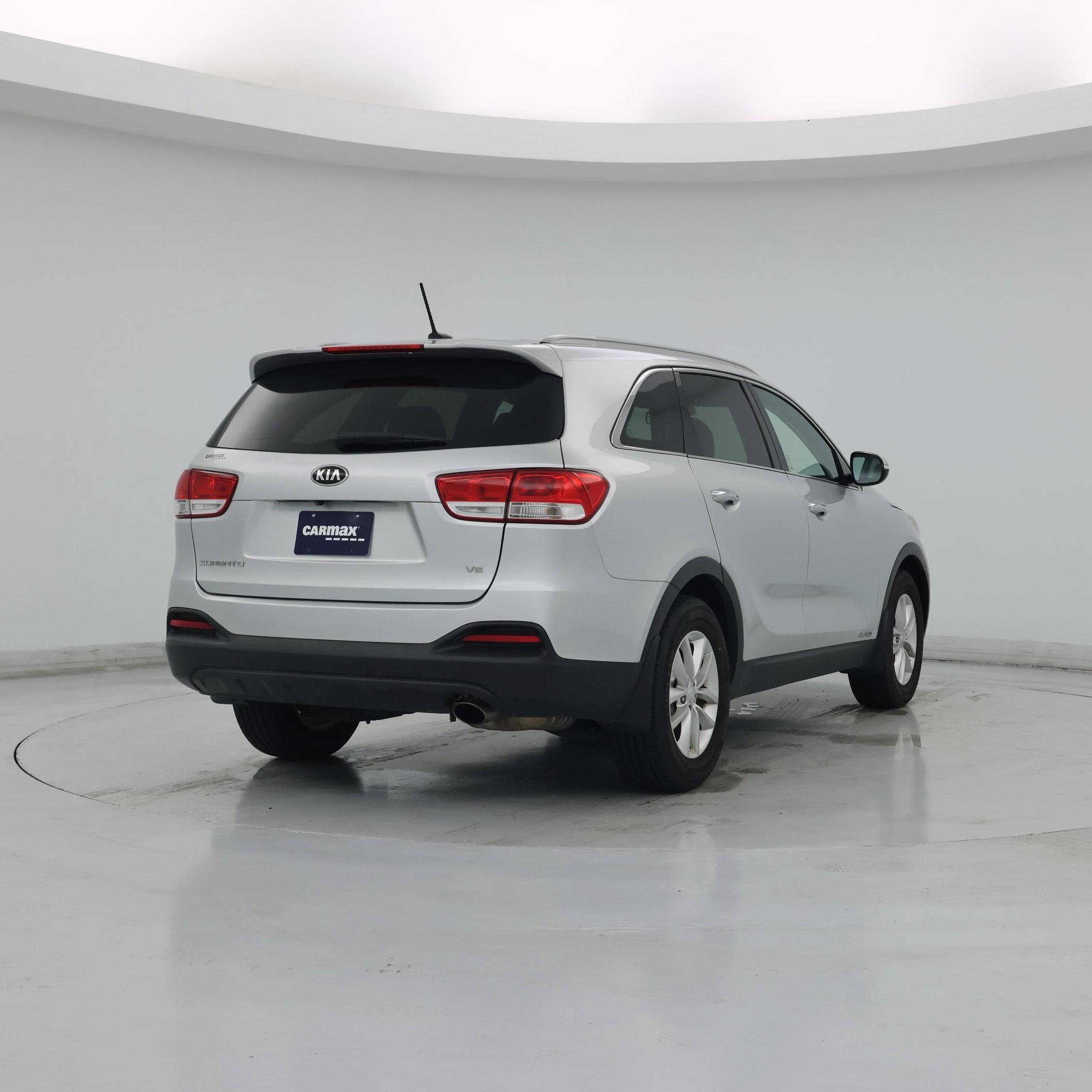 Thumbnail: 2018 Kia Sorento - 8