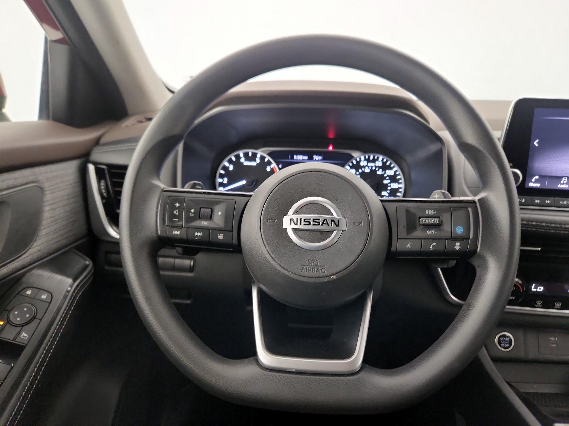 Thumbnail: 2021 Nissan Rogue - 10