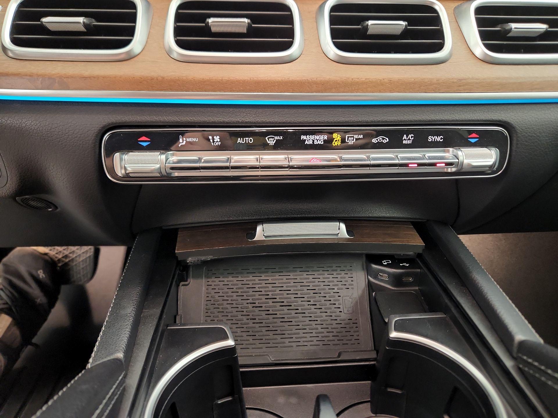 Thumbnail: 2021 Mercedes-Benz GLE - 17