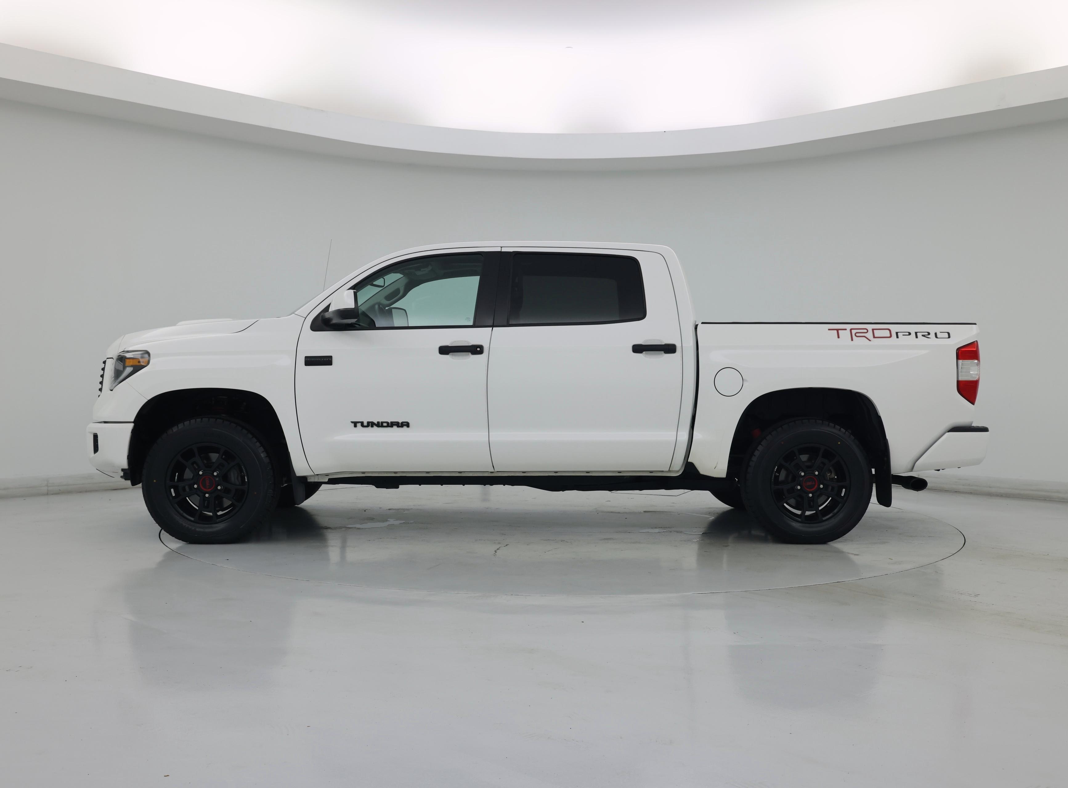 Thumbnail: 2019 Toyota Tundra - 3