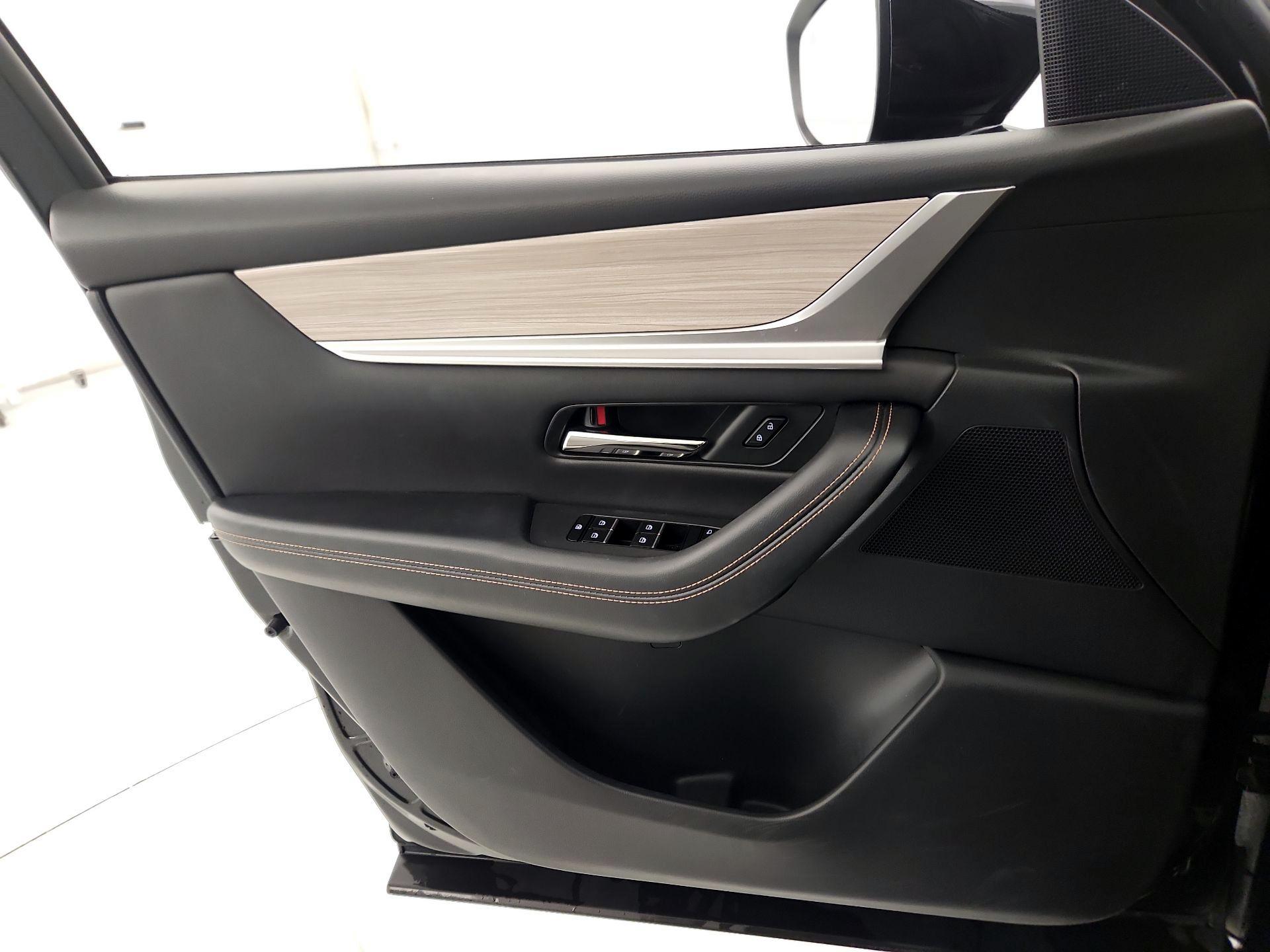 Thumbnail: 2024 Mazda CX-90 - 12