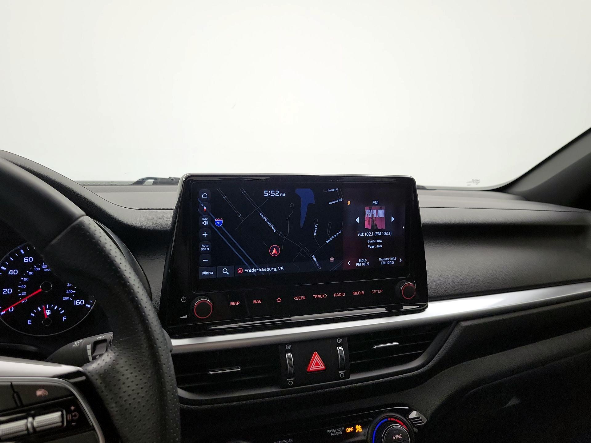 Thumbnail: 2024 Kia Forte - 14