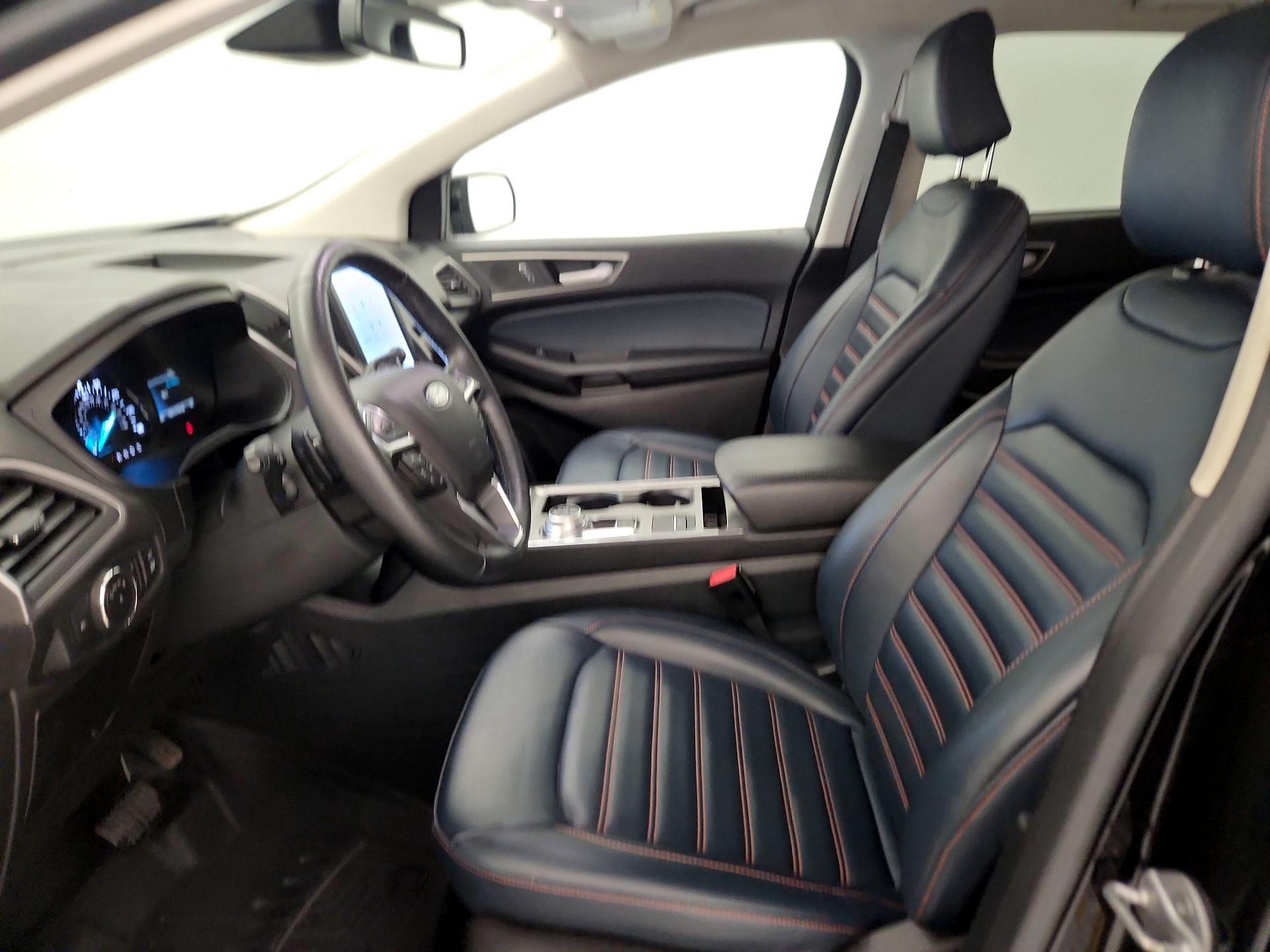 Thumbnail: 2022 Ford Edge - 11