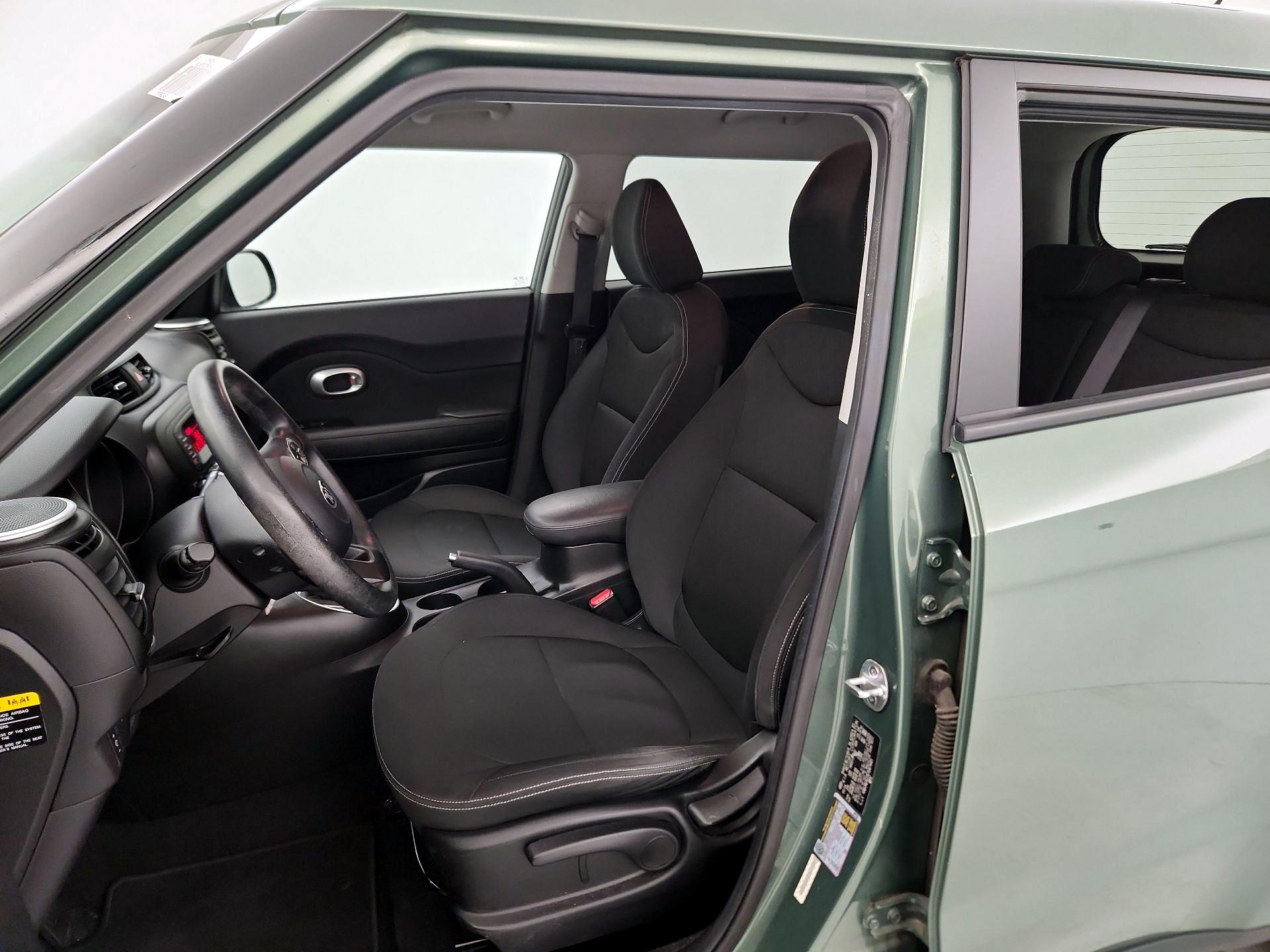 Thumbnail: 2014 Kia Soul - 11
