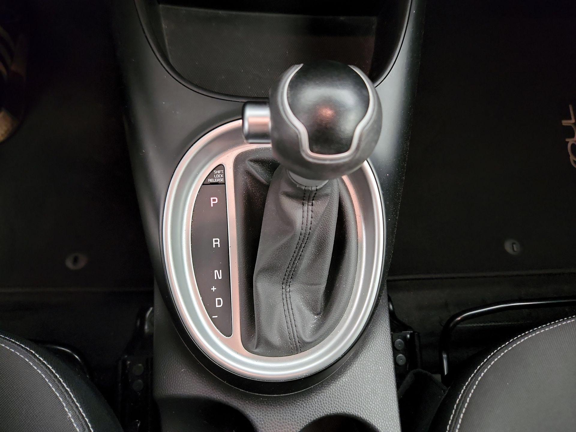 Thumbnail: 2014 Kia Soul - 16