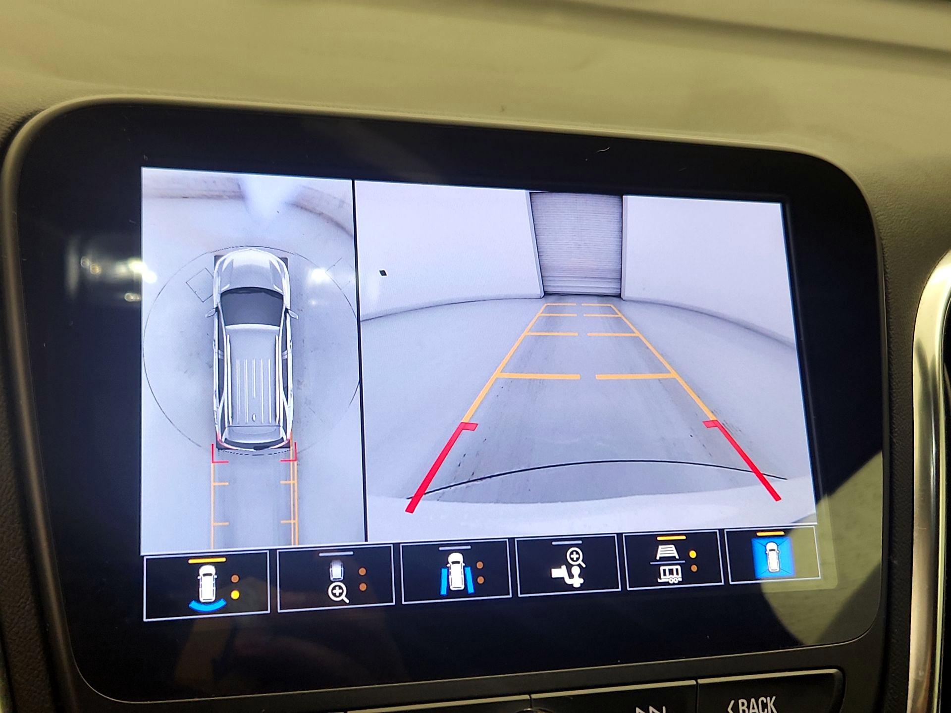 Thumbnail: 2024 Chevrolet Equinox - 14