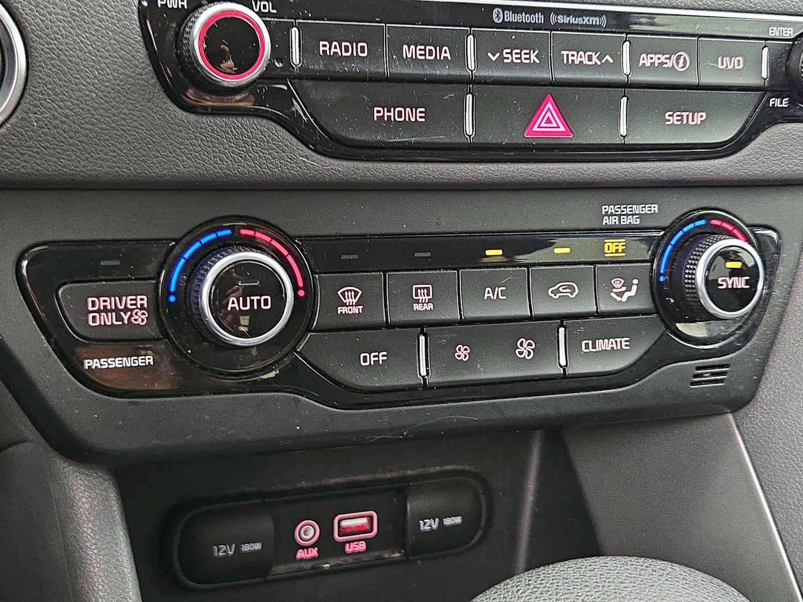 2019 Kia Niro LX - Photo 17