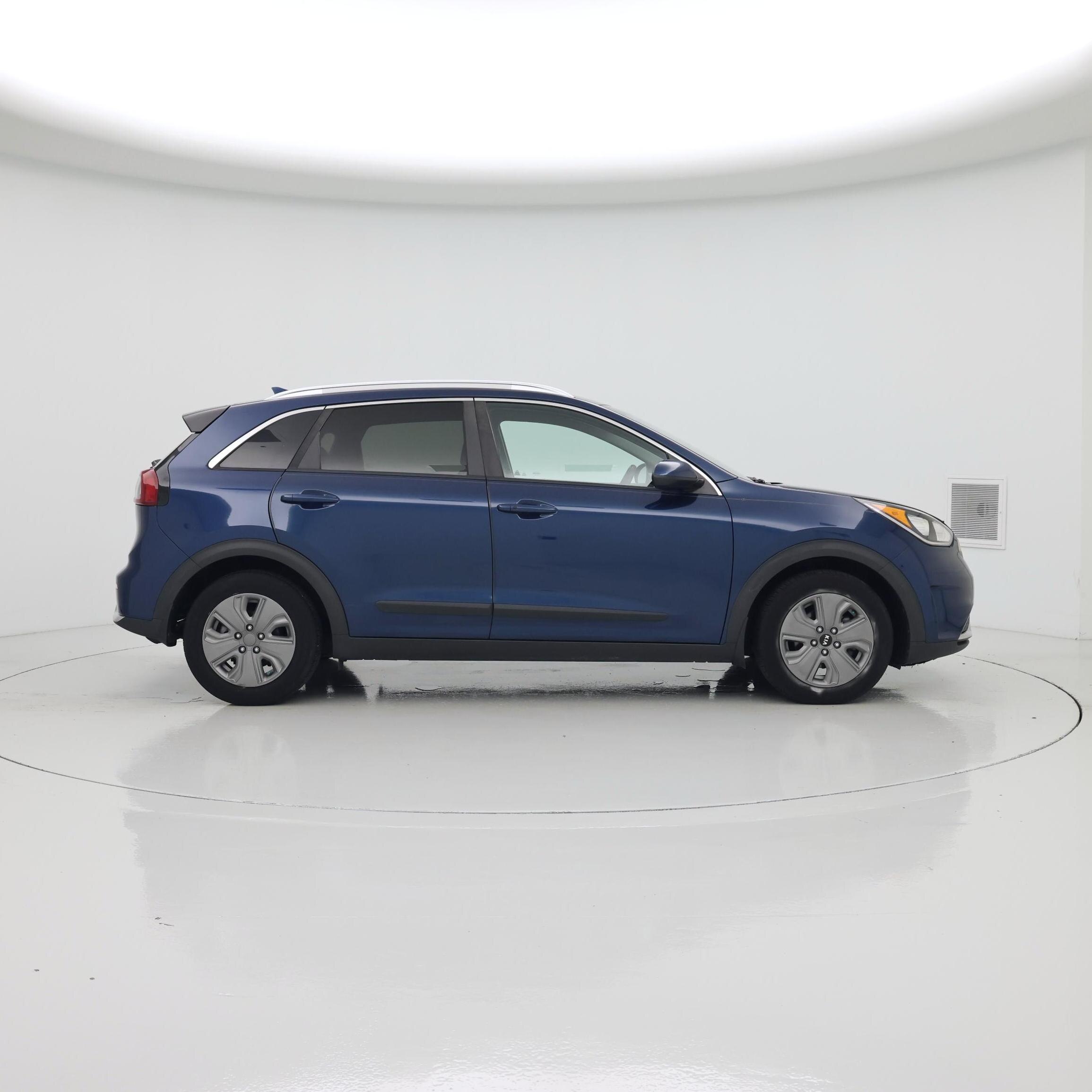 Thumbnail: 2019 Kia Niro - 7