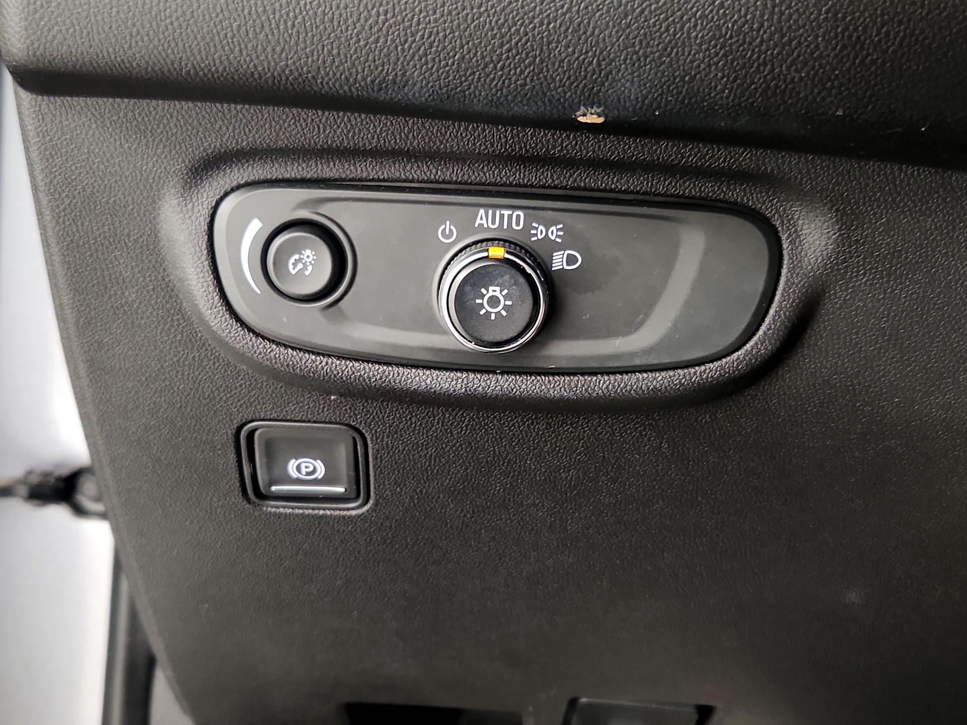 Thumbnail: 2021 GMC Terrain - 13