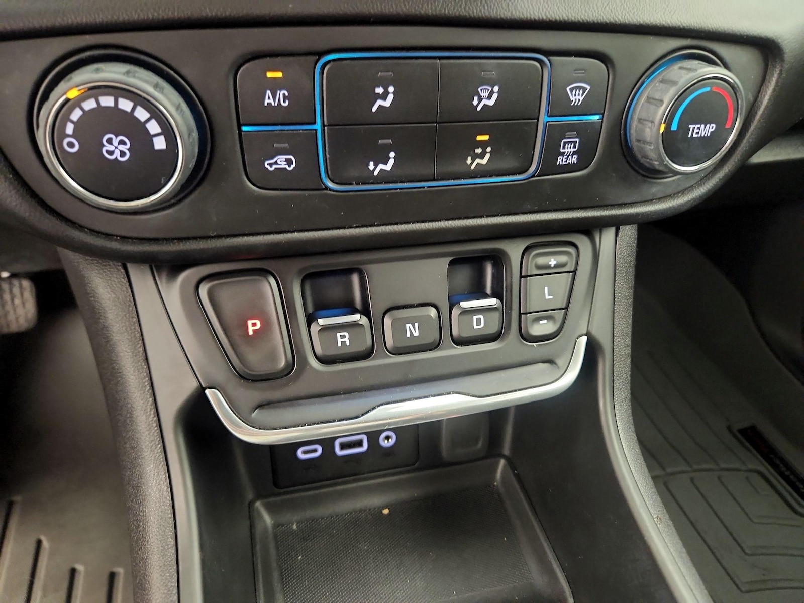 2021 GMC Terrain SLE - Photo 16
