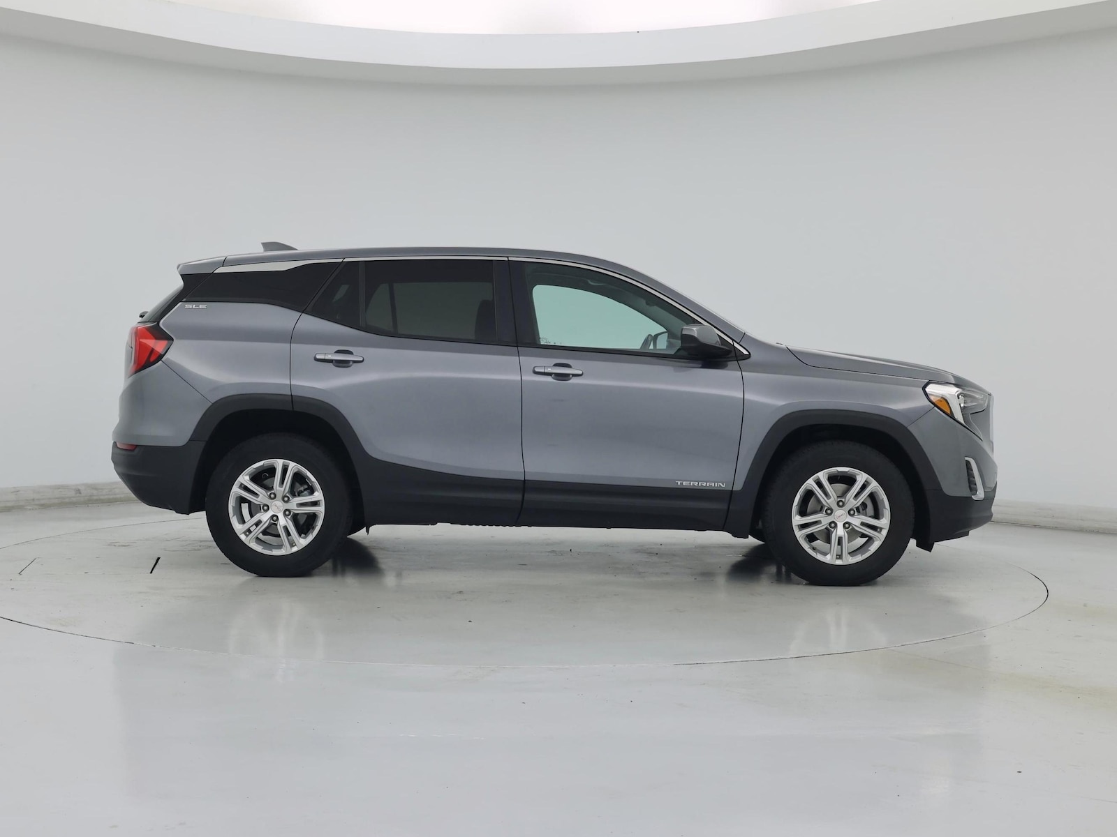 2021 GMC Terrain SLE - Photo 8