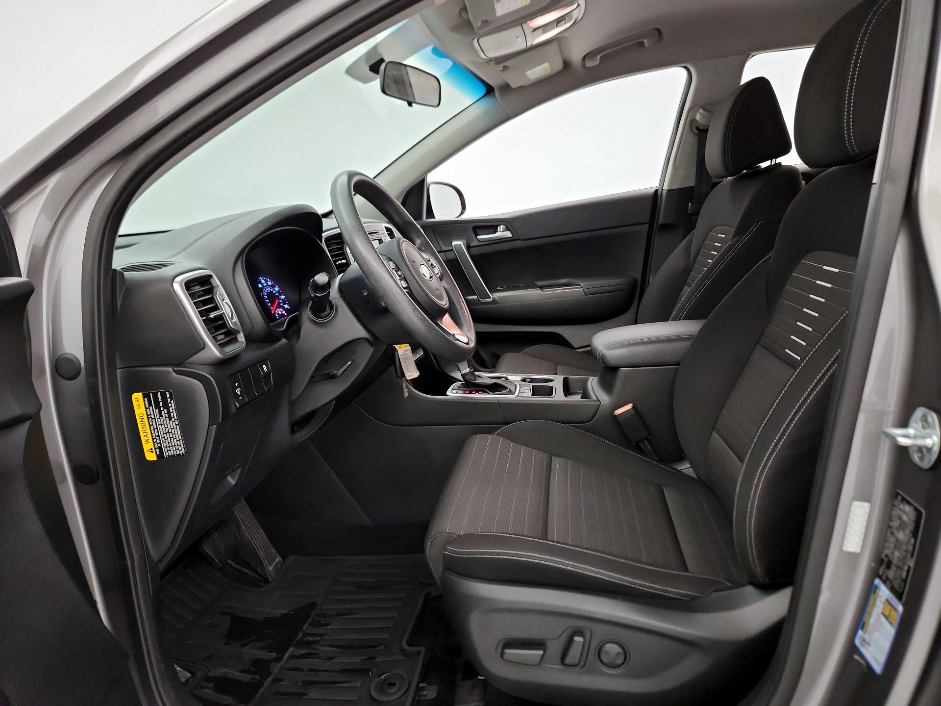 Thumbnail: 2017 Kia Sportage - 11