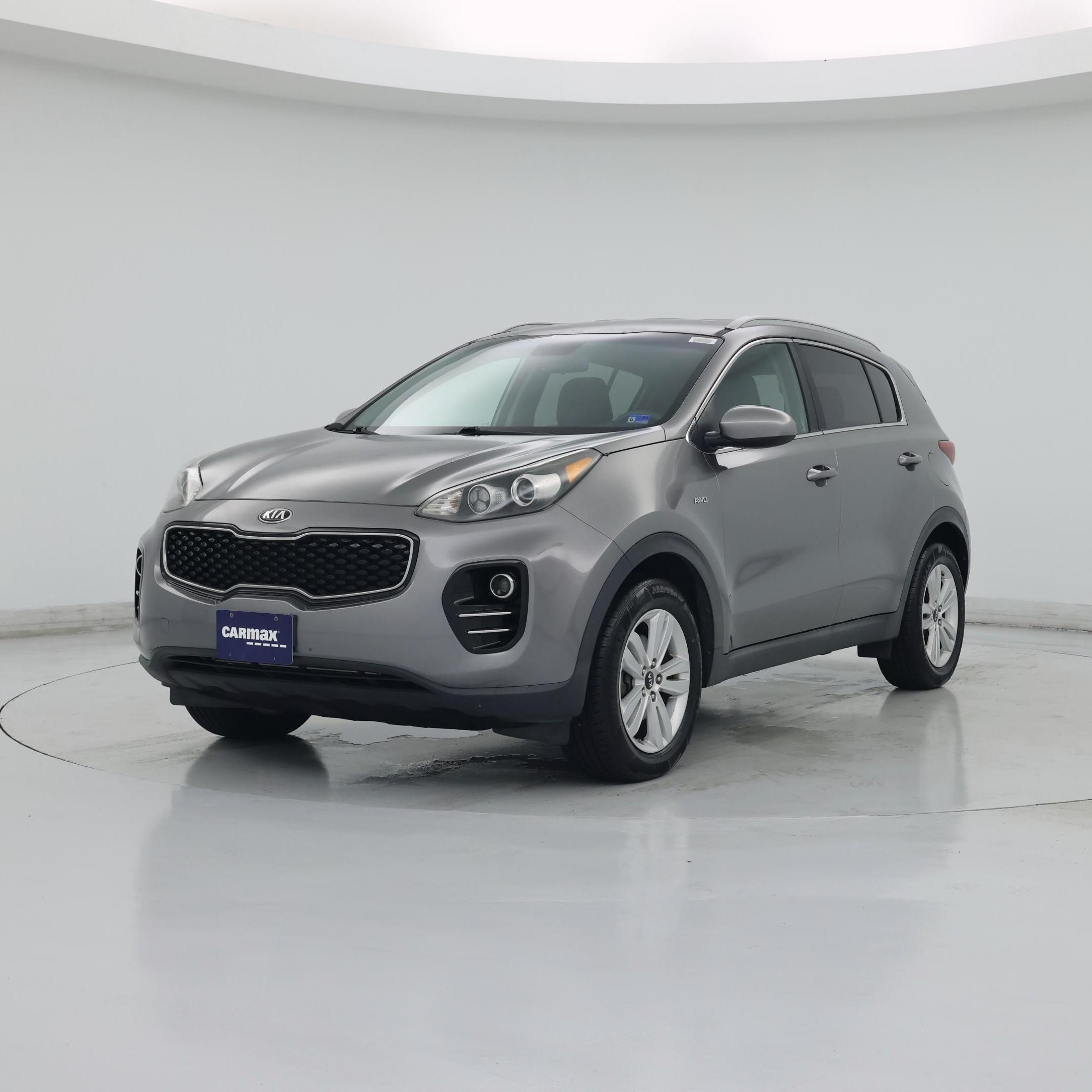 Thumbnail: 2017 Kia Sportage - 4
