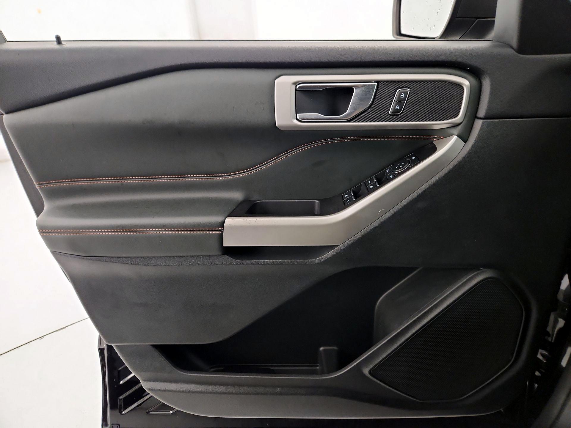 Thumbnail: 2021 Ford Explorer - 12
