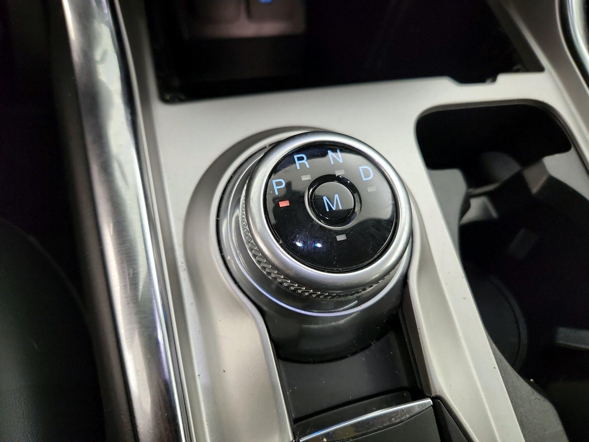 Thumbnail: 2021 Ford Explorer - 18