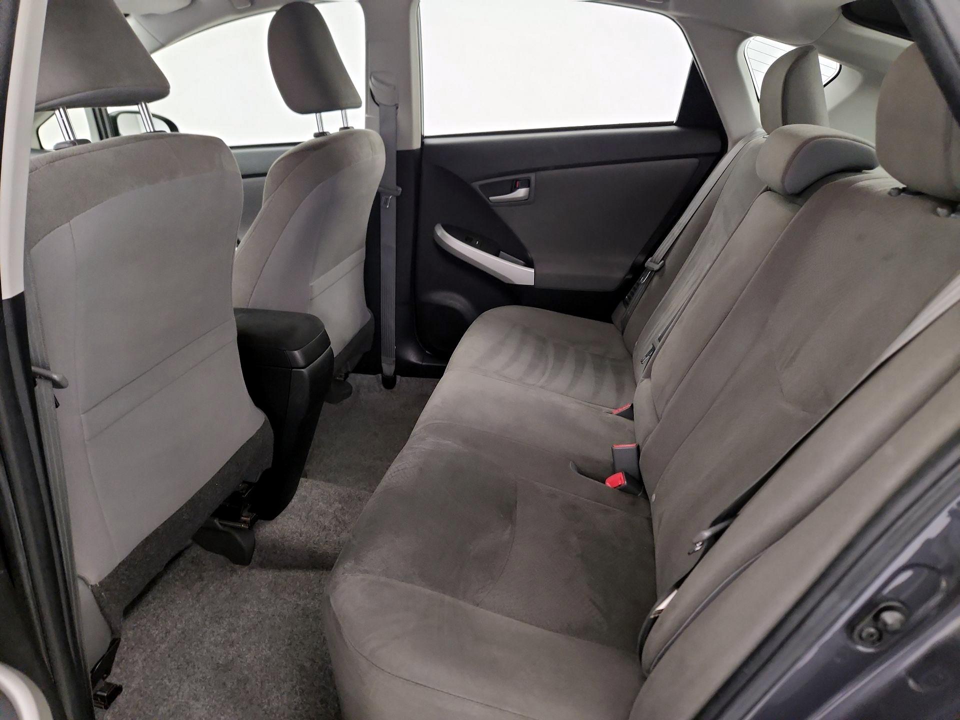 Thumbnail: 2015 Toyota Prius - 19
