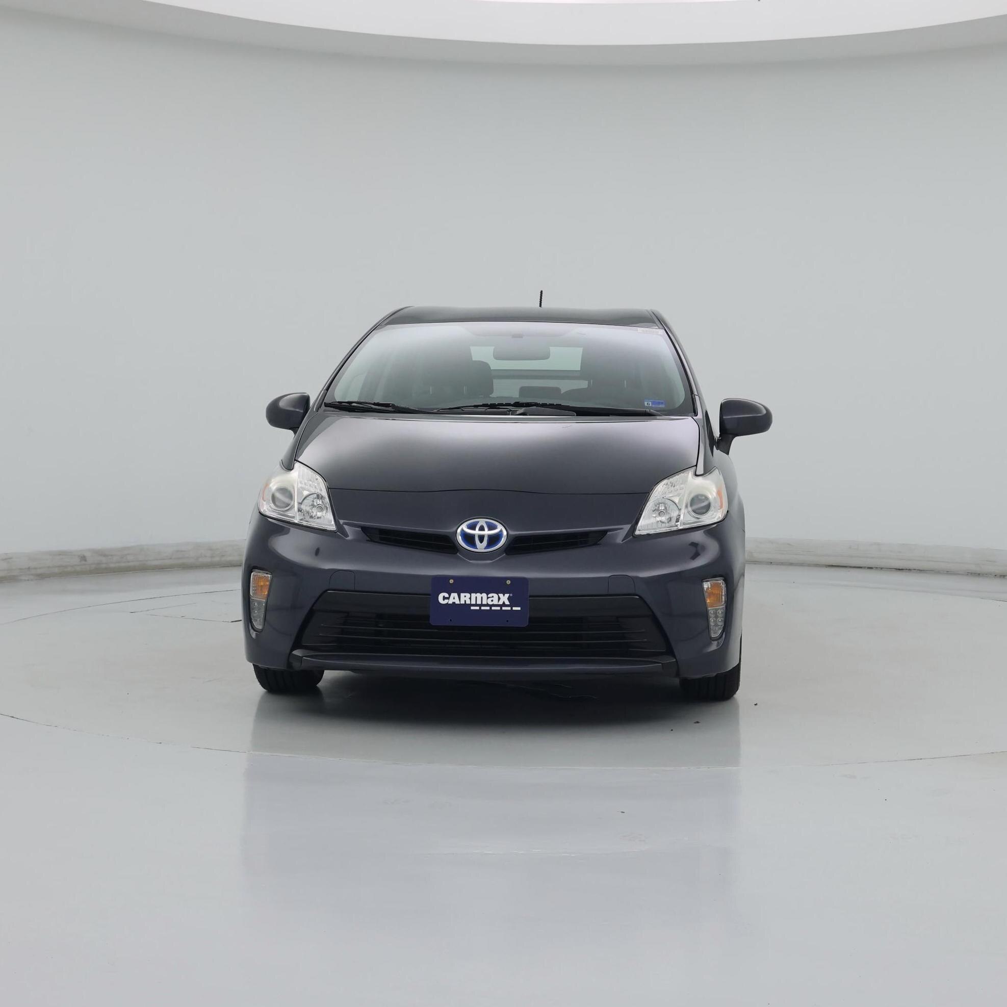Thumbnail: 2015 Toyota Prius - 5